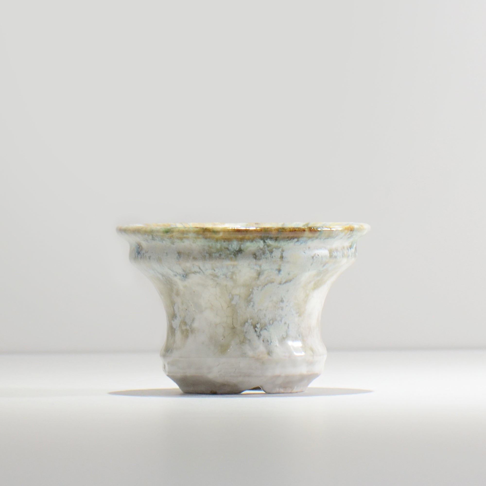 ヒノモトナツミ / 縁-ふち- / cone2_15 /  約 φ12.3cm / 植木鉢