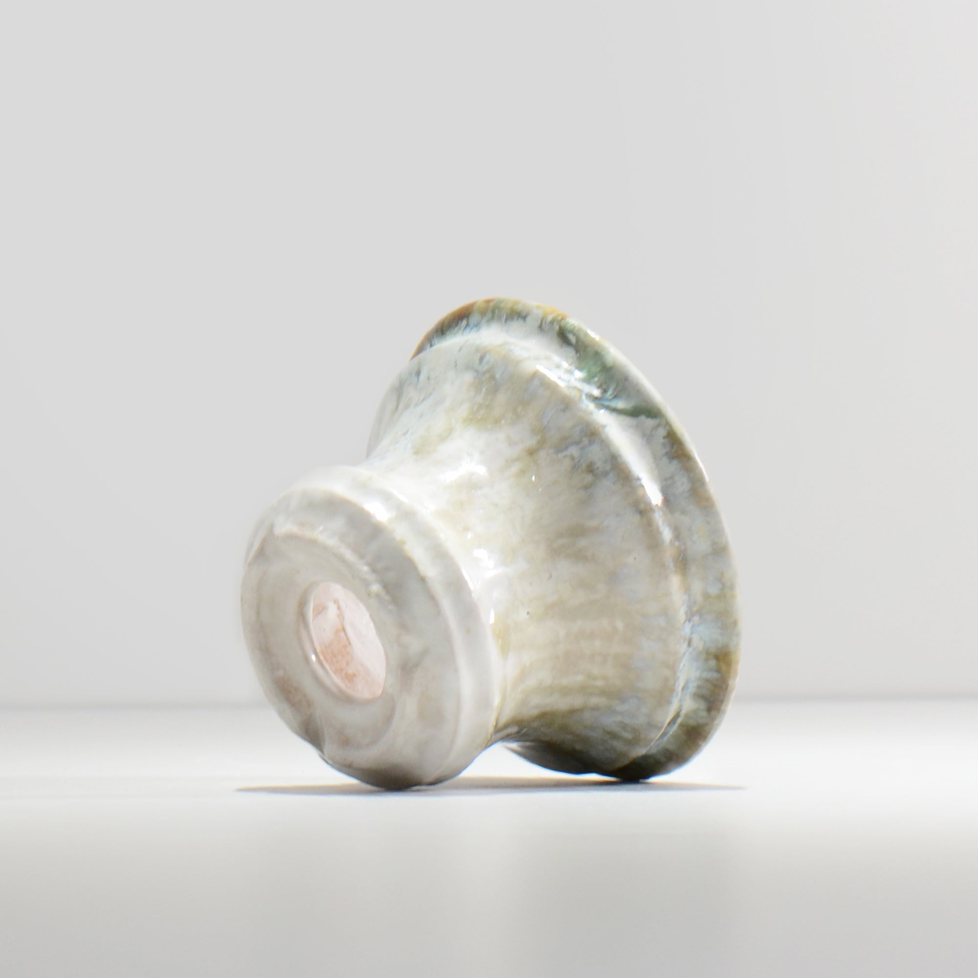 ヒノモトナツミ / 縁-ふち- / cone2_15 /  約 φ12.3cm / 植木鉢