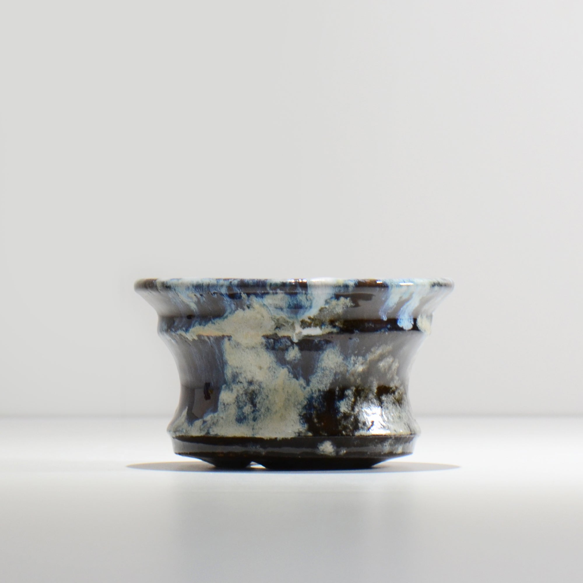 ヒノモトナツミ / 縁-ふち- / cone2_20 /  約 φ13.6cm / 植木鉢