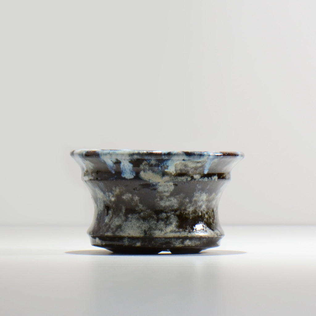 ヒノモトナツミ / 縁-ふち- / cone2_20 /  約 φ13.6cm / 植木鉢