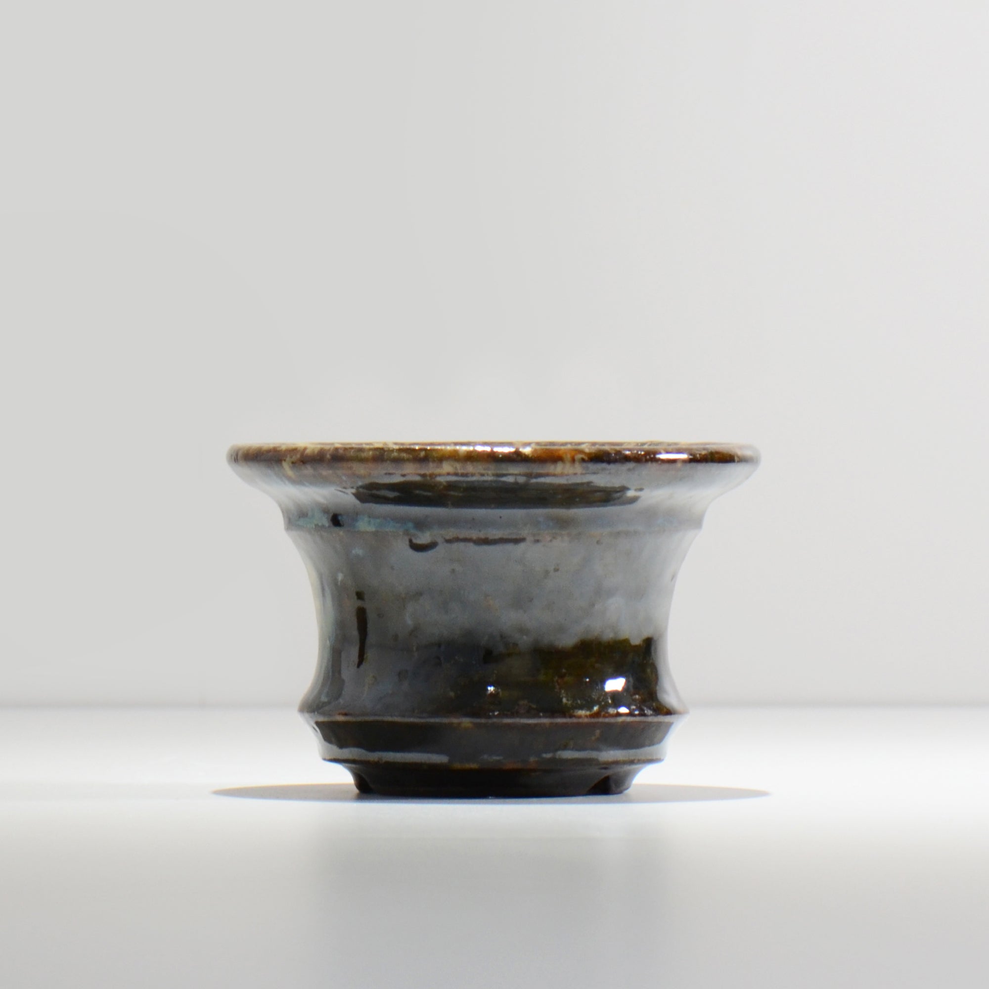 ヒノモトナツミ / 縁-ふち- / cone2_21 /  約 φ13cm / 植木鉢