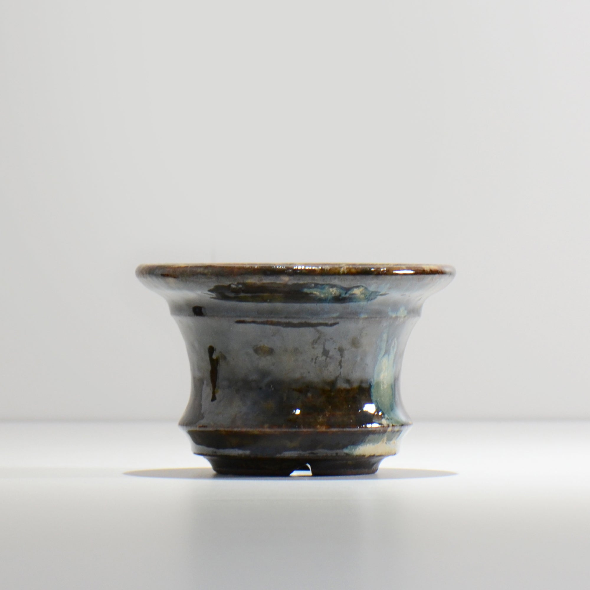 ヒノモトナツミ / 縁-ふち- / cone2_21 /  約 φ13cm / 植木鉢