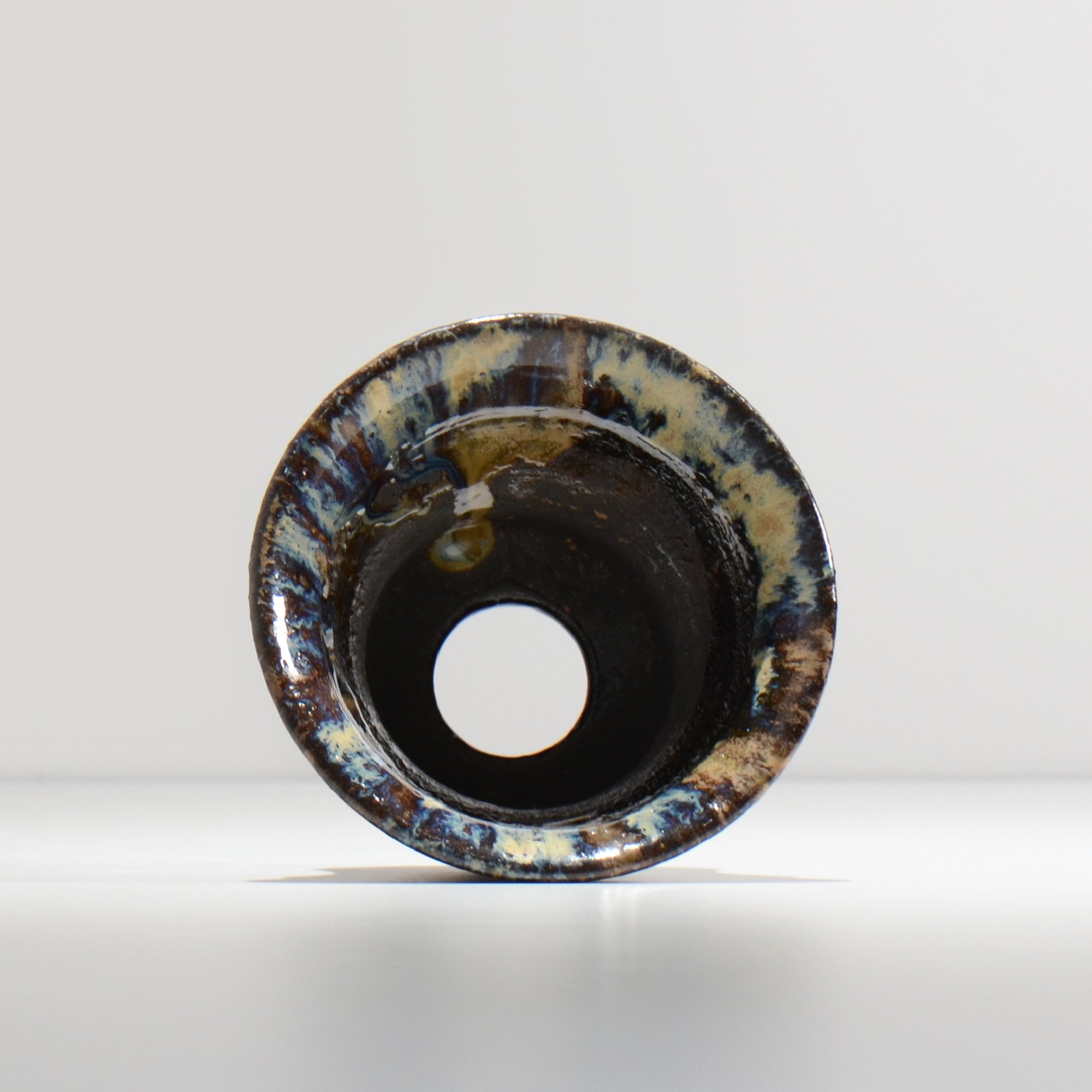 ヒノモトナツミ / 縁-ふち- / cone2_22 /  約 φ12.7cm / 植木鉢