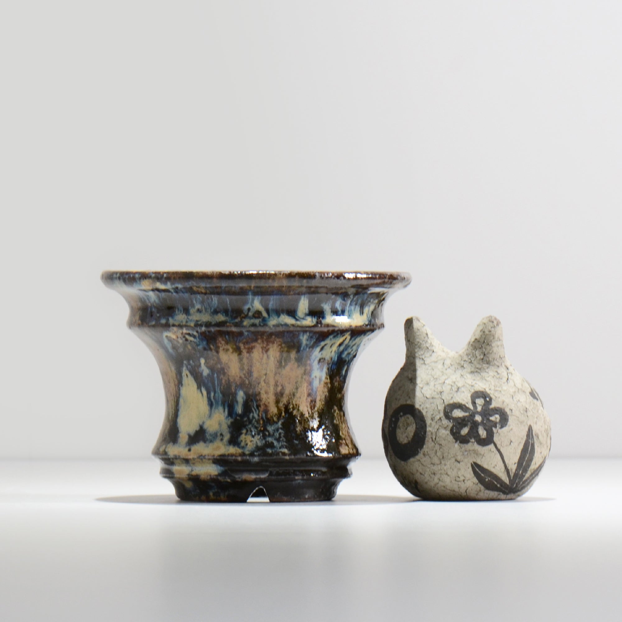 ヒノモトナツミ / 縁-ふち- / cone2_27 /  約 φ13.8cm / 植木鉢