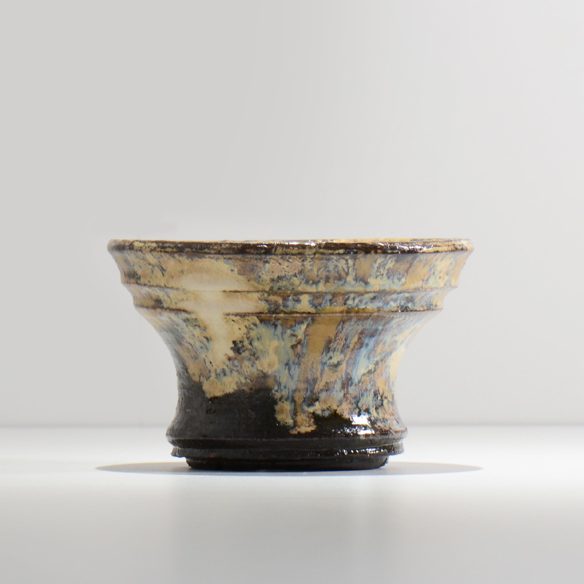 ヒノモトナツミ / 縁-ふち- / cone2_42 /  約 φ16.6cm / 植木鉢