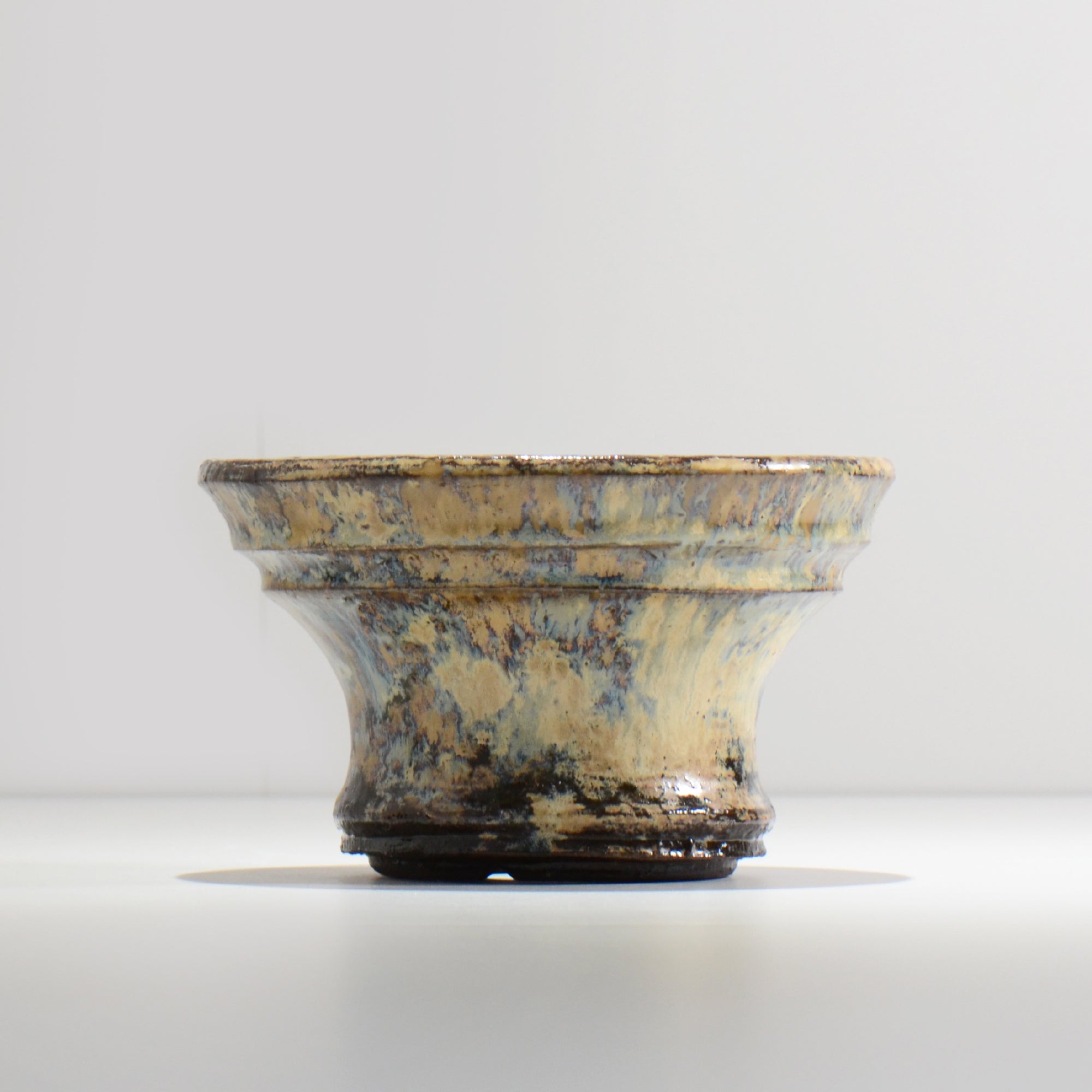 ヒノモトナツミ / 縁-ふち- / cone2_42 /  約 φ16.6cm / 植木鉢