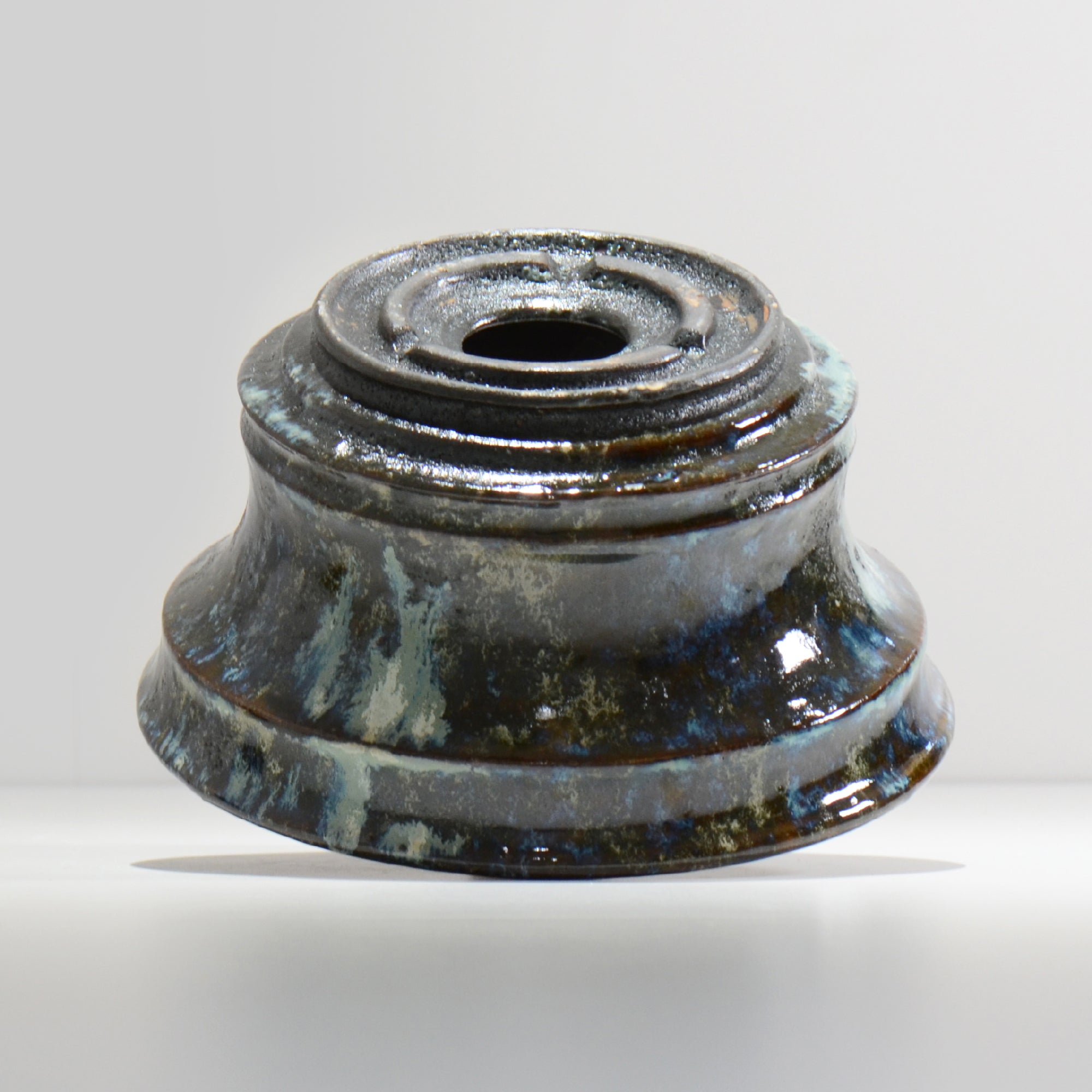ヒノモトナツミ / 縁-ふち- / cone2_53 /  約 φ19.6cm / 植木鉢