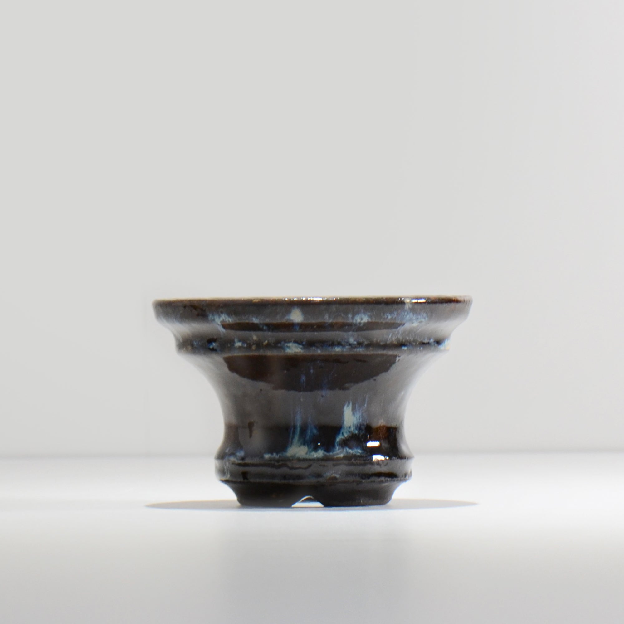 ヒノモトナツミ / 縁-ふち- / cone2_06 /  約 φ12.2cm / 植木鉢