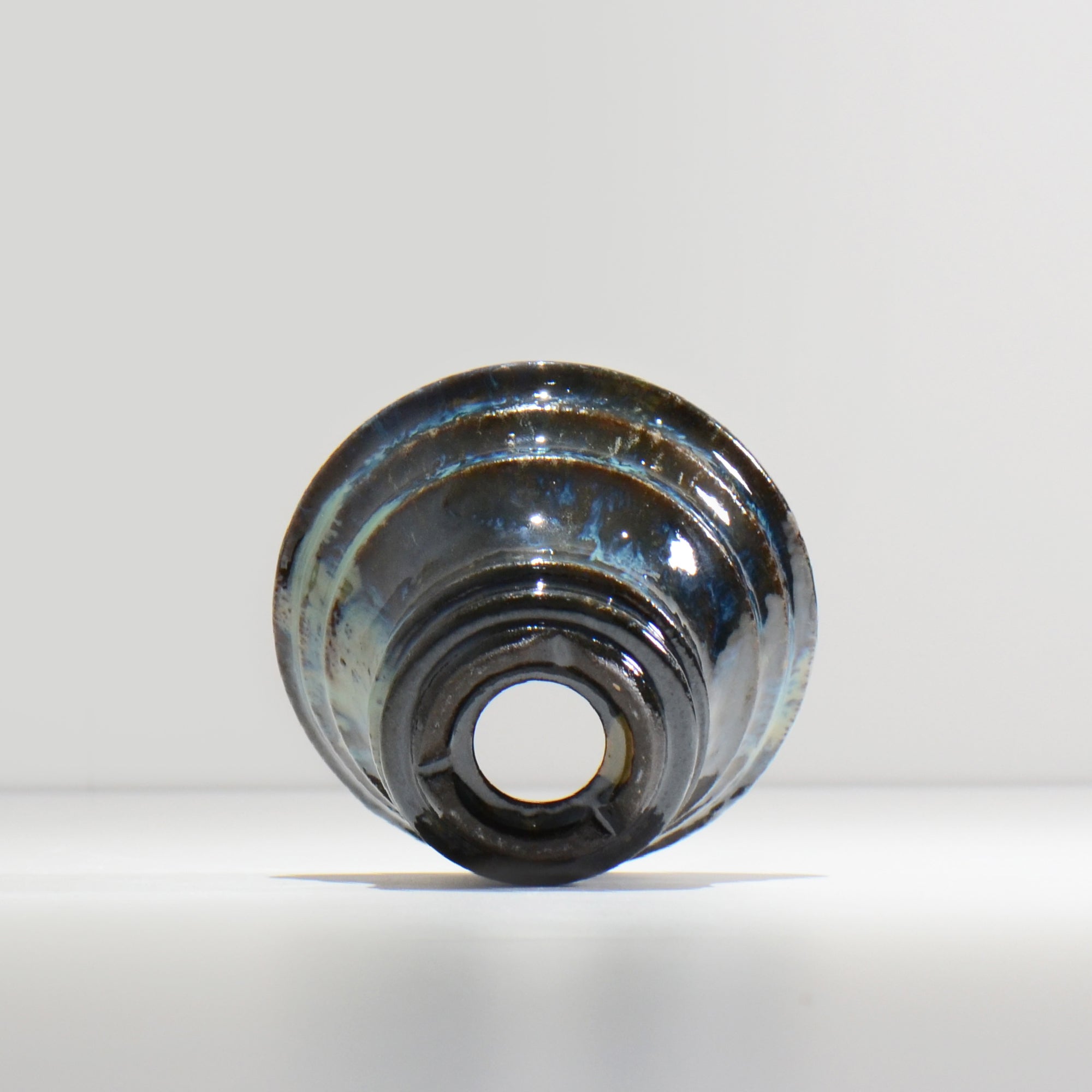 ヒノモトナツミ / 縁-ふち- / cone2_08 /  約 φ11.5cm / 植木鉢