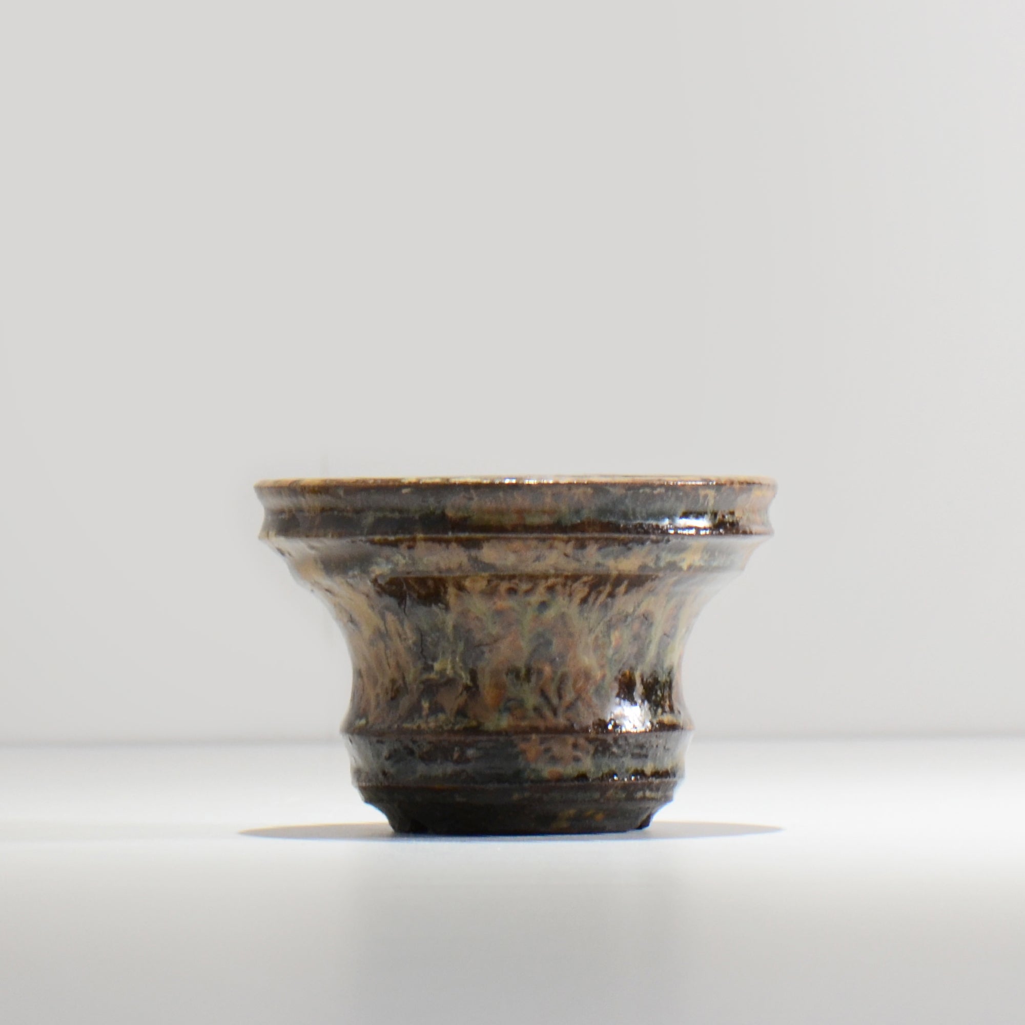 ヒノモトナツミ / 縁-ふち- / cone2_09 /  約 φ11.6cm / 植木鉢