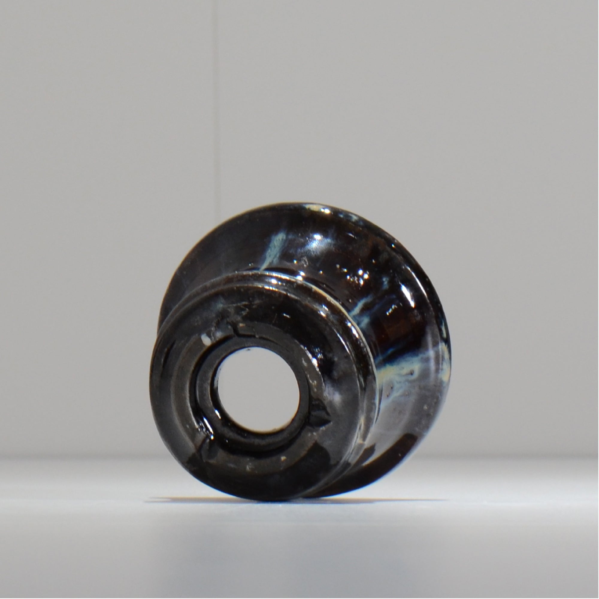 ヒノモトナツミ / 縁-ふち- /cone3_fu01_xs/ 約φ8.7cm / 植木鉢