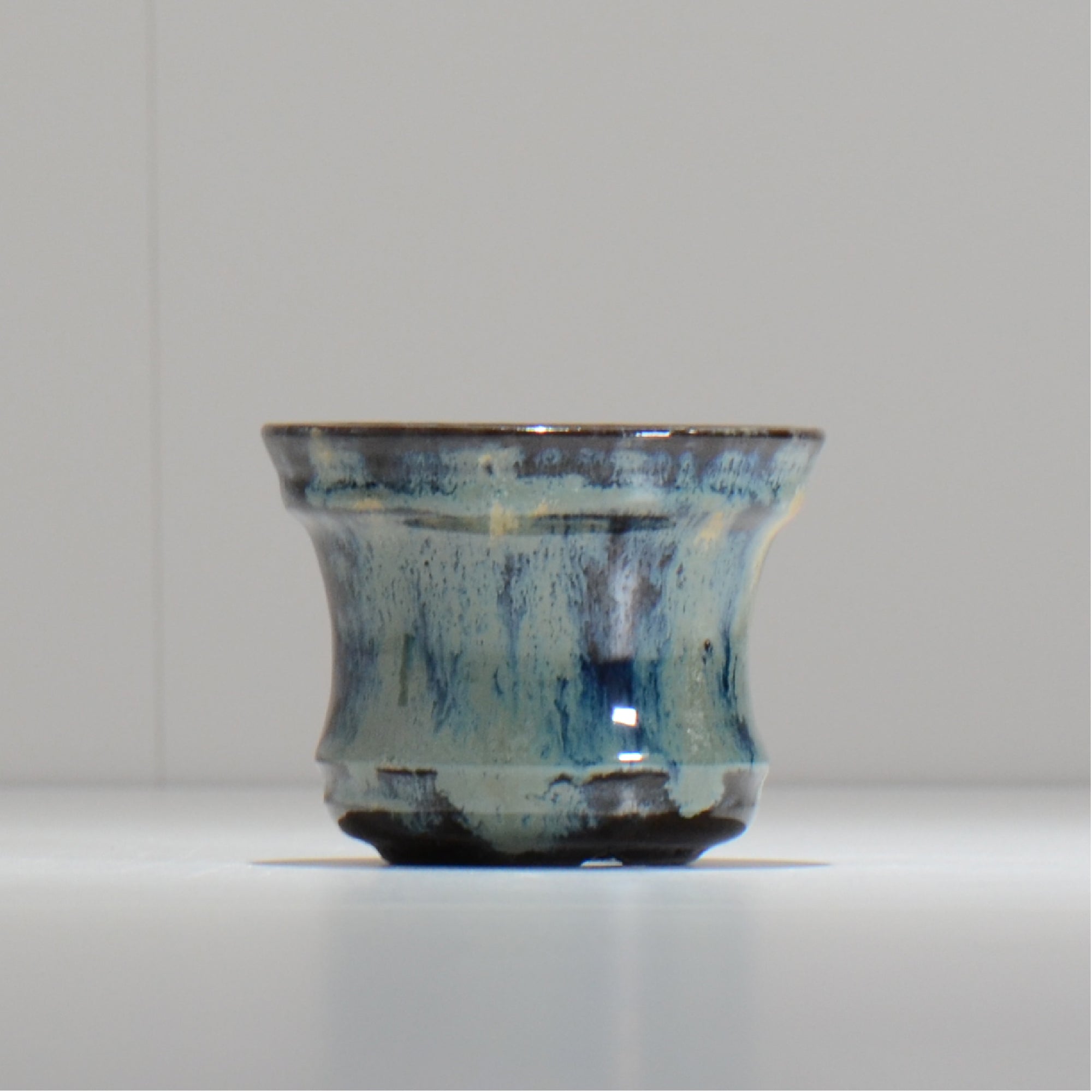 ヒノモトナツミ / 縁-ふち- /cone3_fu02_xs/ 約φ8.9cm / 植木鉢