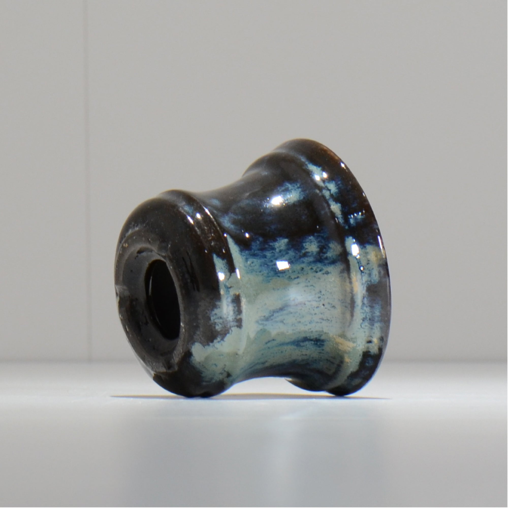 ヒノモトナツミ / 縁-ふち- /cone3_fu02_xs/ 約φ8.9cm / 植木鉢