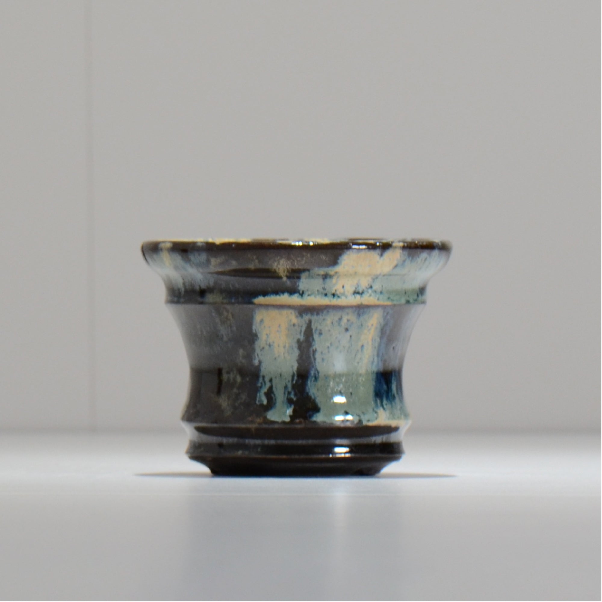 ヒノモトナツミ / 縁-ふち- /cone3_fu07_s/ 約φ9.4cm / 植木鉢
