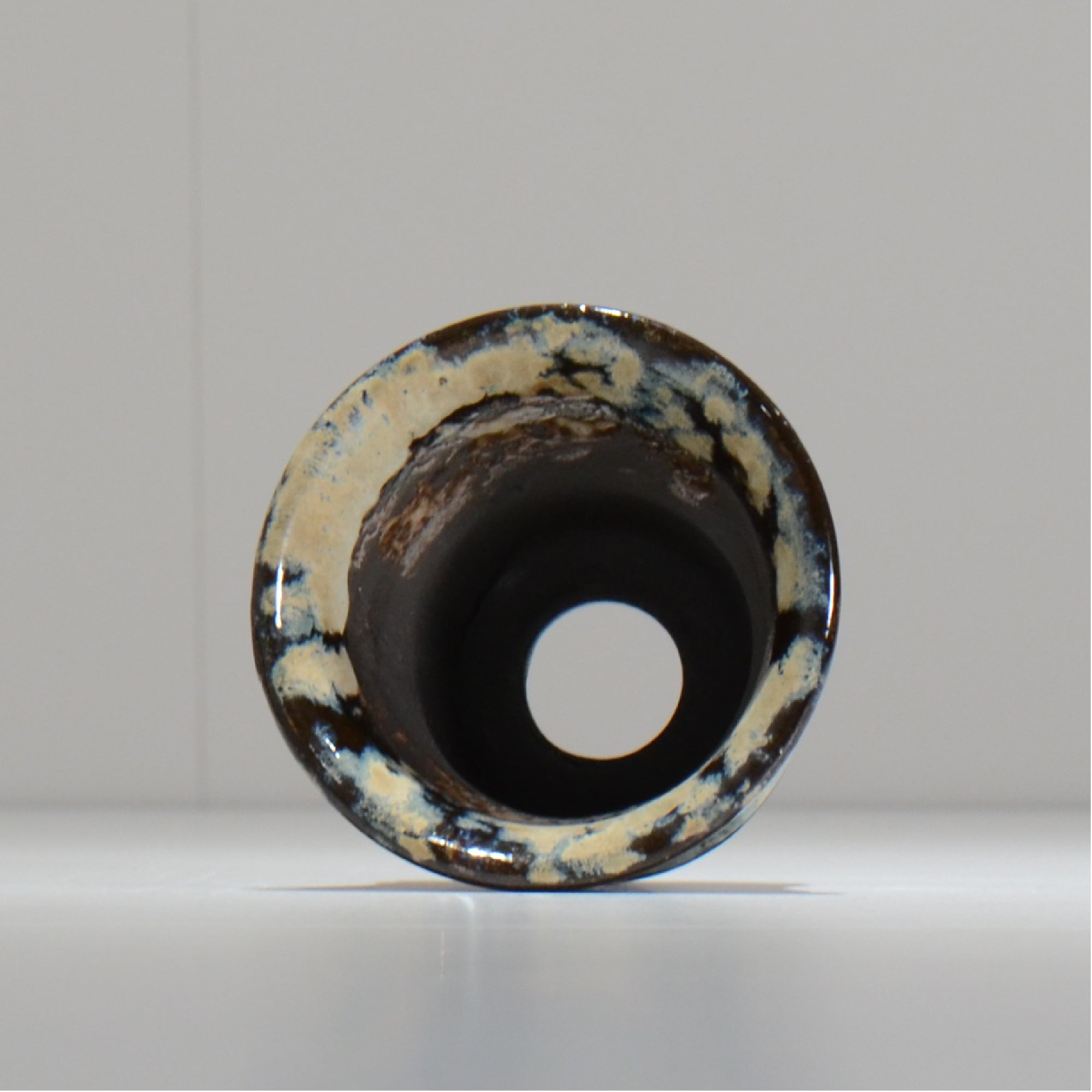 ヒノモトナツミ / 縁-ふち- /cone3_fu07_s/ 約φ9.4cm / 植木鉢