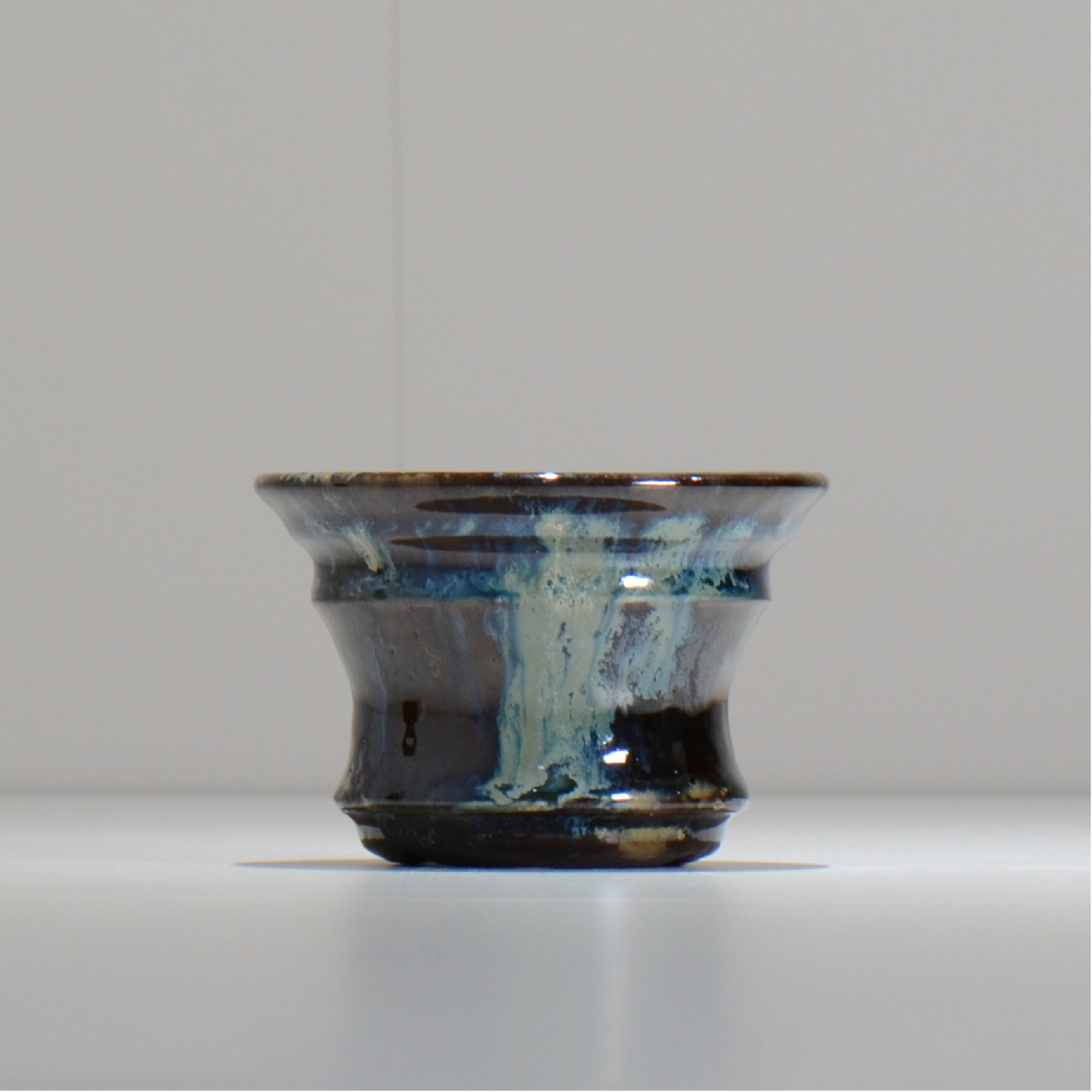 ヒノモトナツミ / 縁-ふち- /cone3_fu08_s/ 約φ10cm / 植木鉢