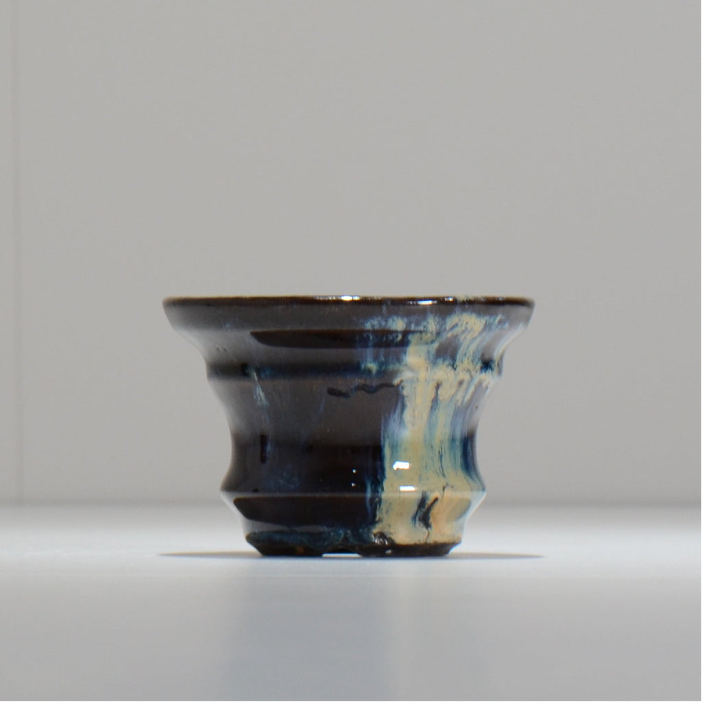 ヒノモトナツミ / 縁-ふち- /cone3_fu11_s/ 約φ9.9cm / 植木鉢