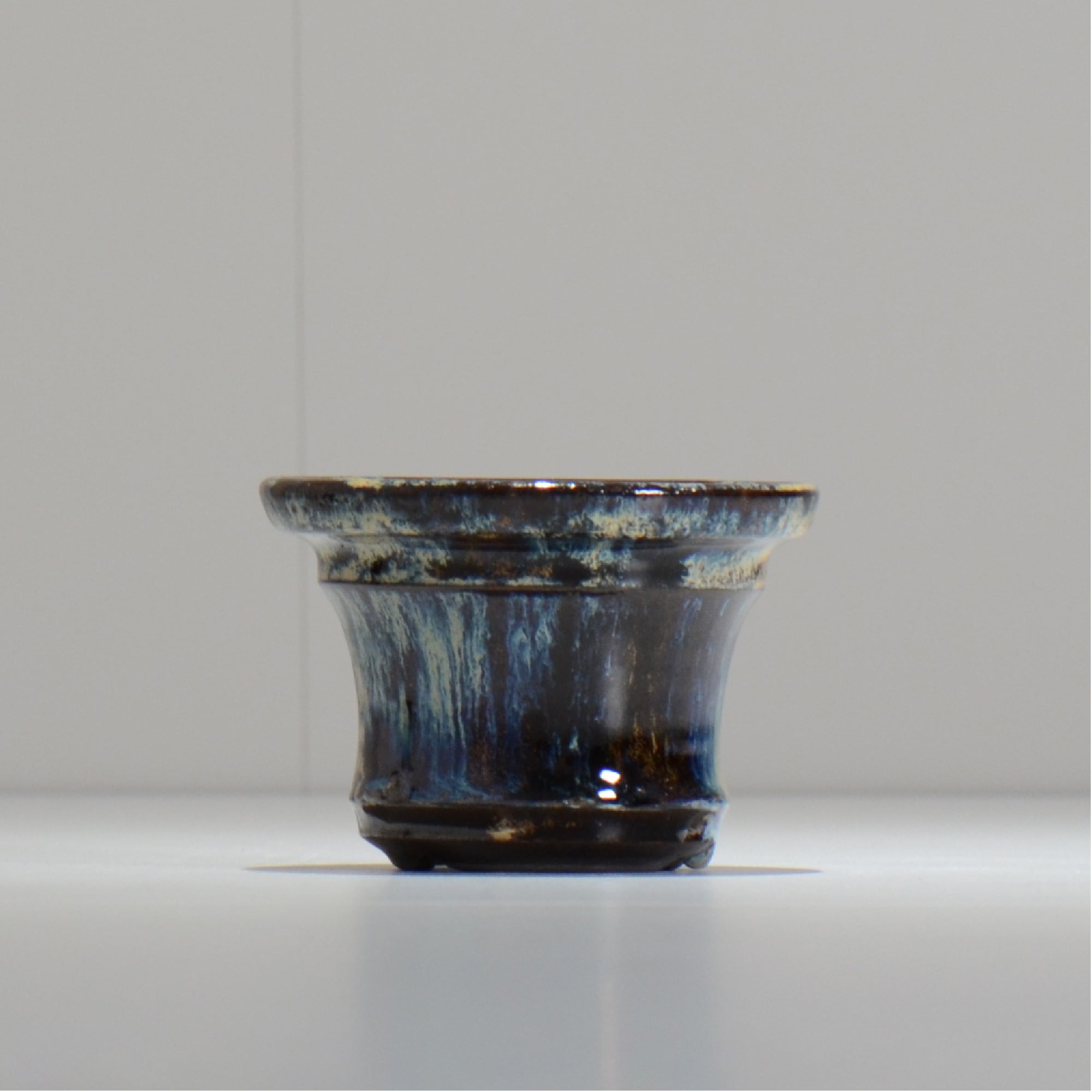ヒノモトナツミ / 縁-ふち- /cone3_fu12_s/ 約φ9.5cm / 植木鉢