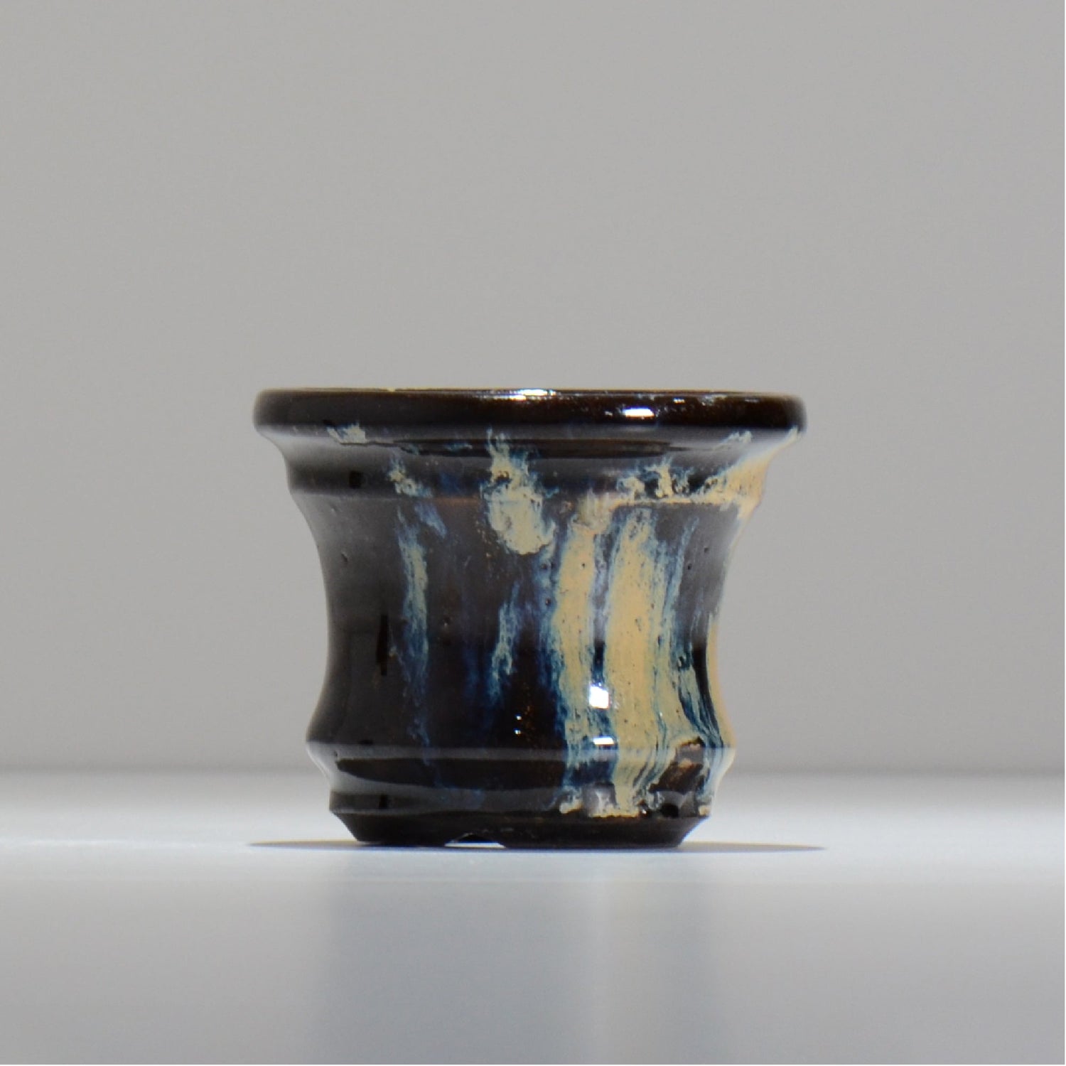 ヒノモトナツミ / 縁-ふち- /cone3_fu13_s/ 約φ9.4cm / 植木鉢