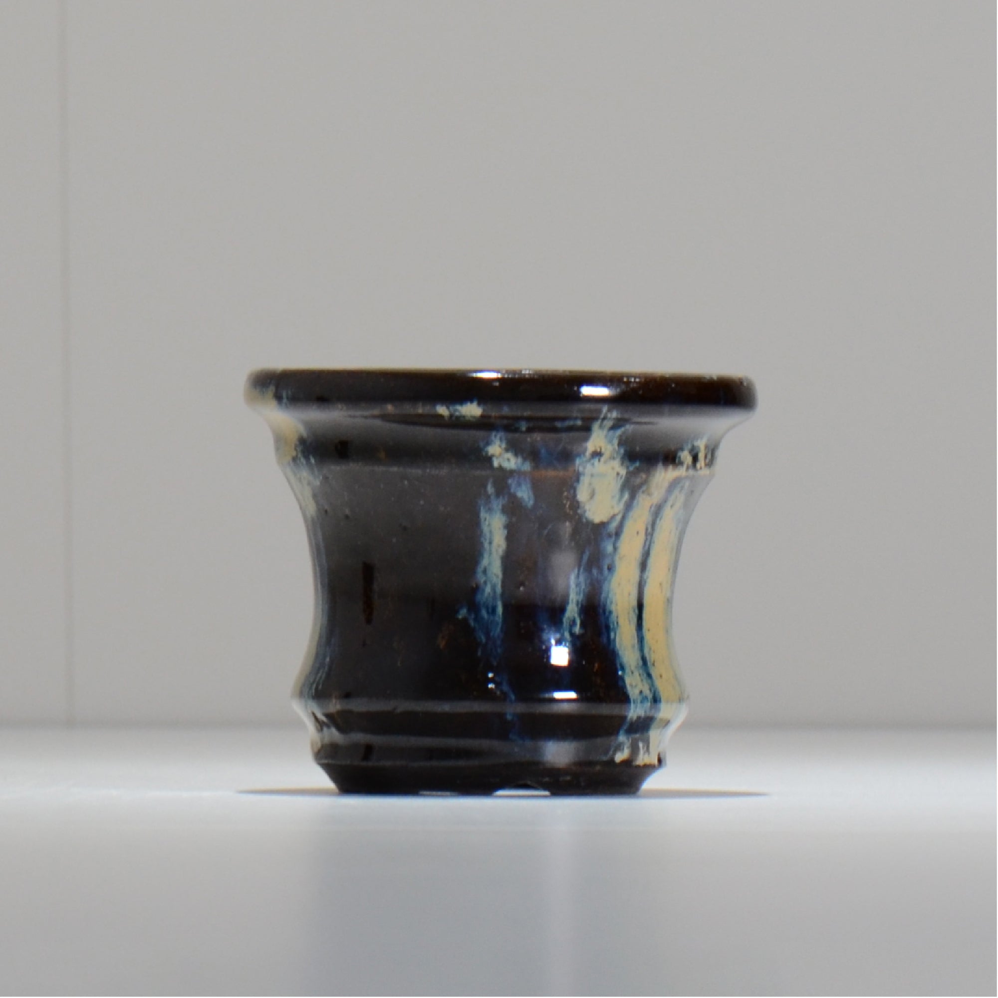 ヒノモトナツミ / 縁-ふち- /cone3_fu13_s/ 約φ9.4cm / 植木鉢