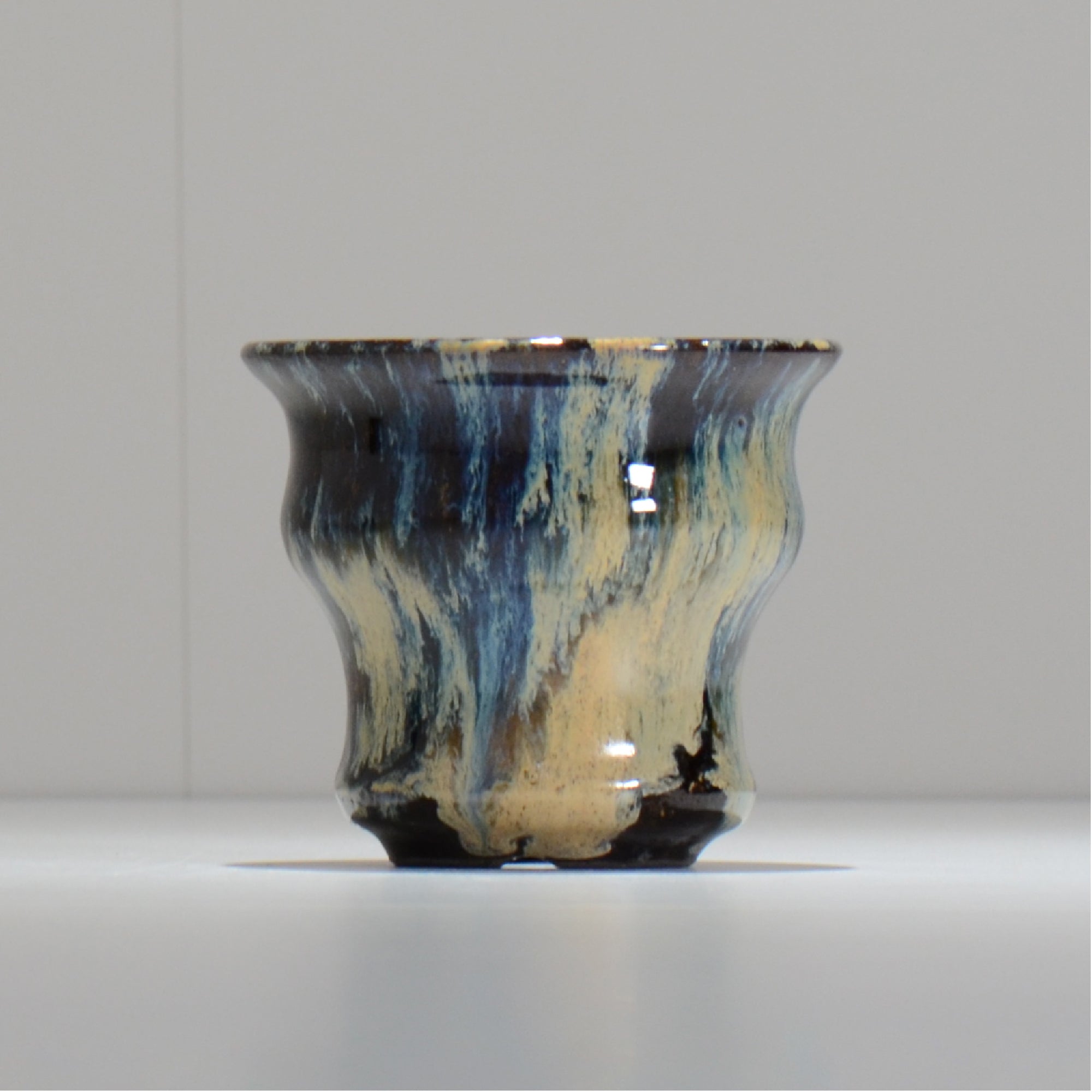 ヒノモトナツミ / 縁-ふち- /cone3_fu23_s/ 約φ10.5cm / 植木鉢