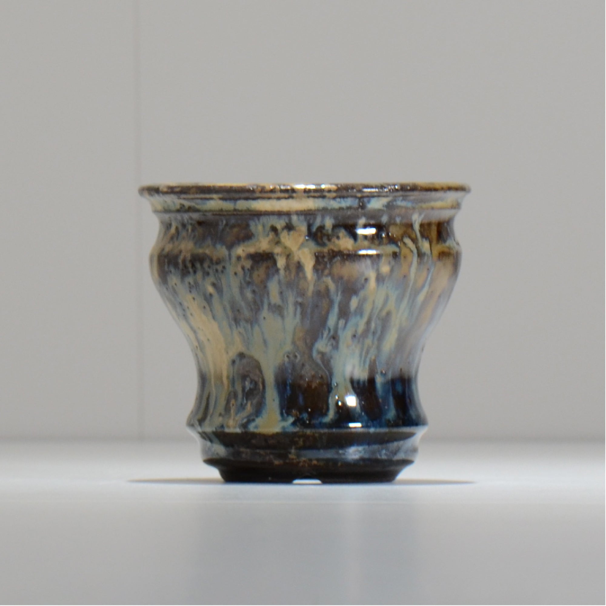 ヒノモトナツミ / 縁-ふち- /cone3_fu24_s/ 約φ10.1cm / 植木鉢