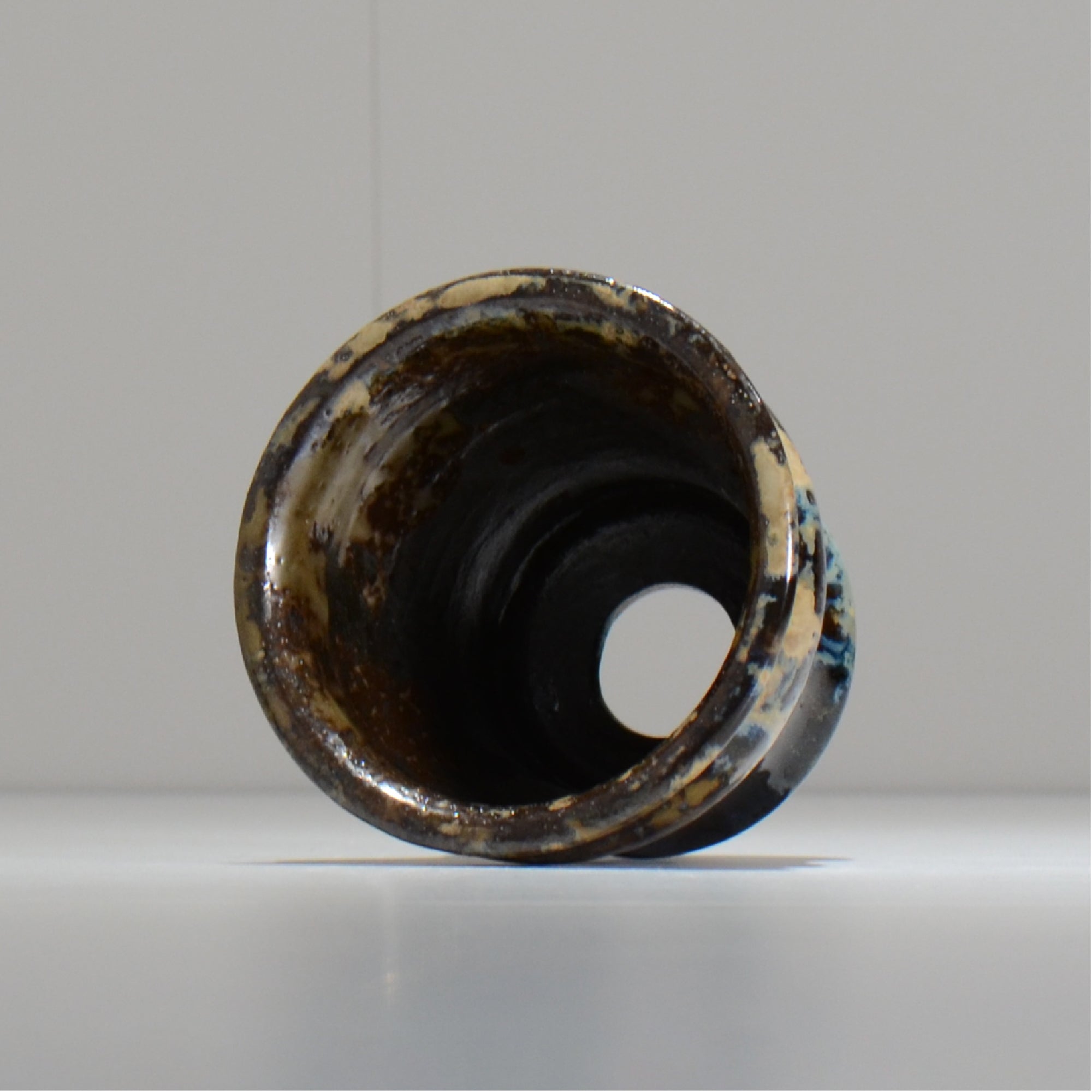 ヒノモトナツミ / 縁-ふち- /cone3_fu24_s/ 約φ10.1cm / 植木鉢