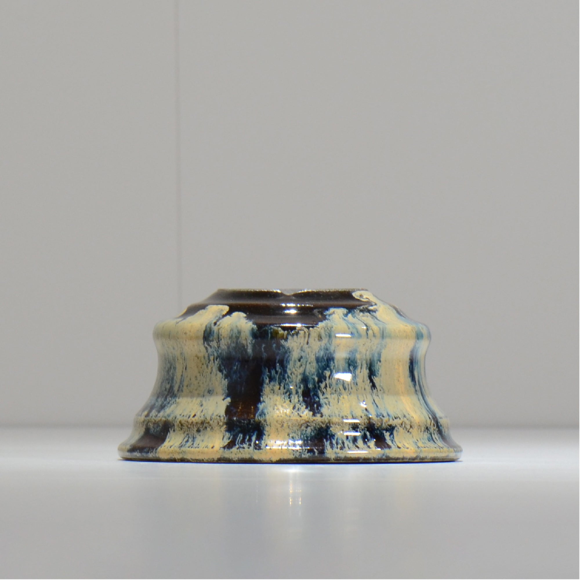 ヒノモトナツミ / 縁-ふち- /cone3_fu25_m/ 約φ12.4cm / 植木鉢