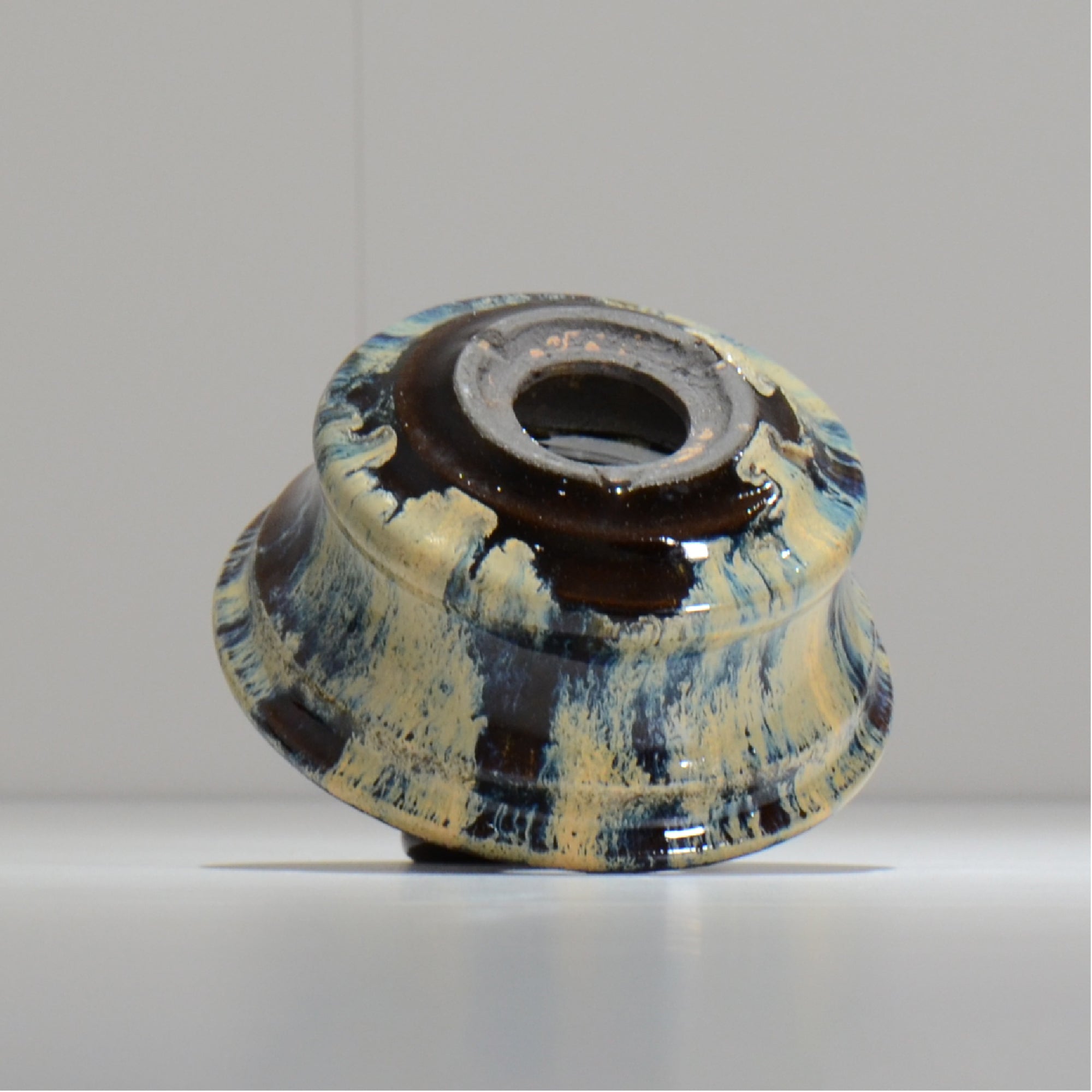 ヒノモトナツミ / 縁-ふち- /cone3_fu25_m/ 約φ12.4cm / 植木鉢