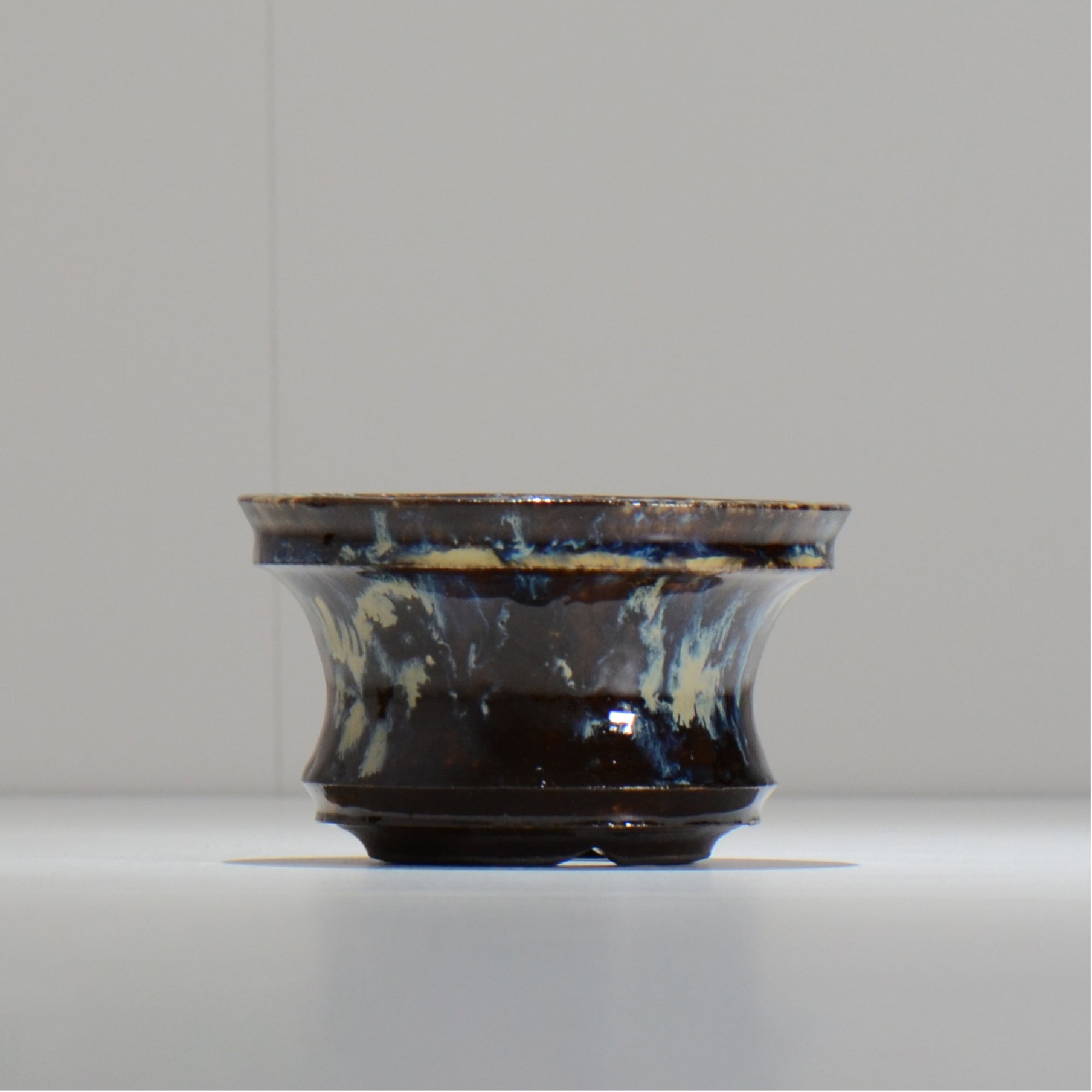 ヒノモトナツミ / 縁-ふち- /cone3_fu26_s/ 約φ11.4cm / 植木鉢