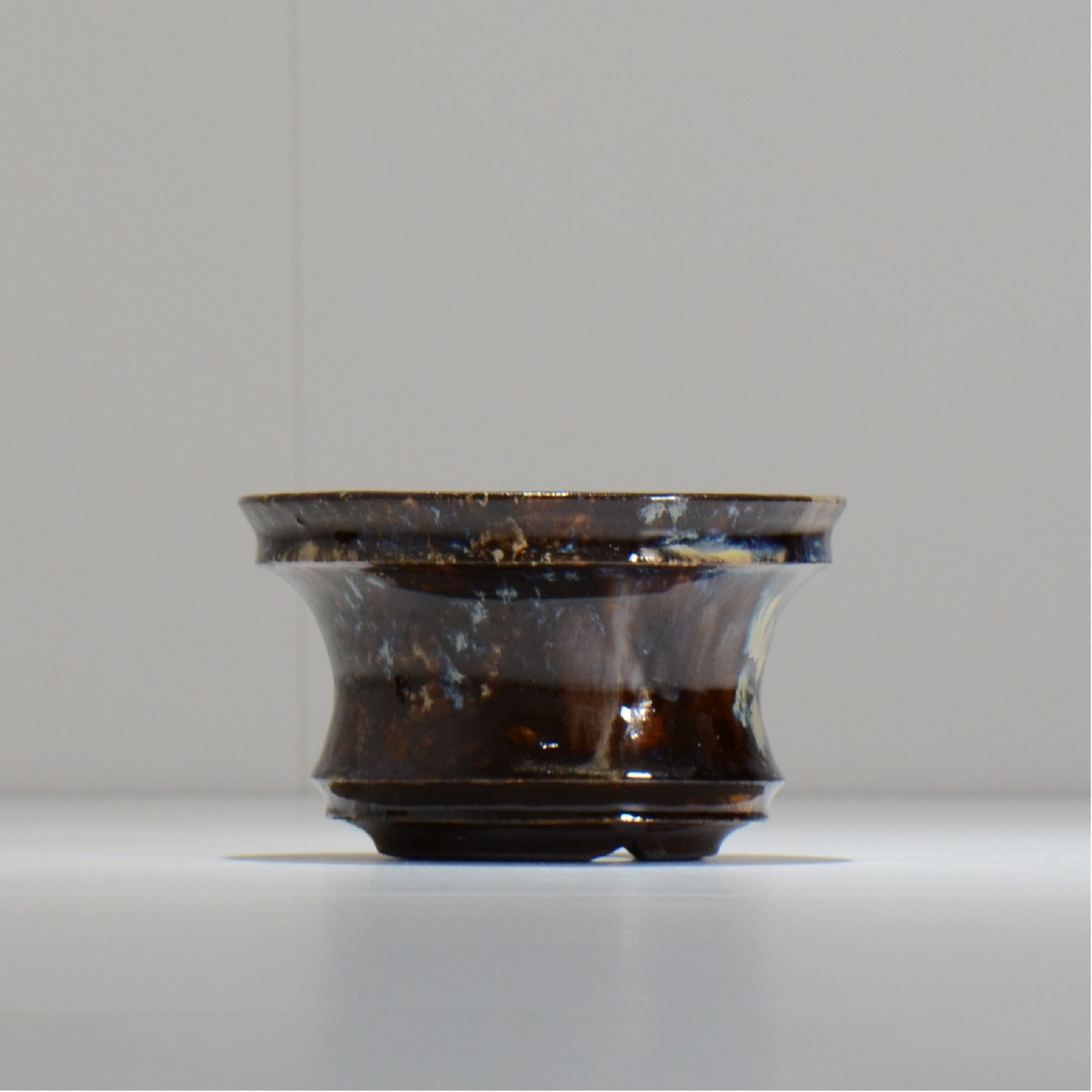 ヒノモトナツミ / 縁-ふち- /cone3_fu26_s/ 約φ11.4cm / 植木鉢