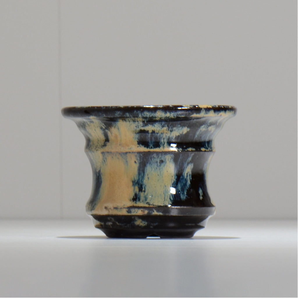 ヒノモトナツミ / 縁-ふち- /cone3_fu27_s/ 約φ11.8cm / 植木鉢