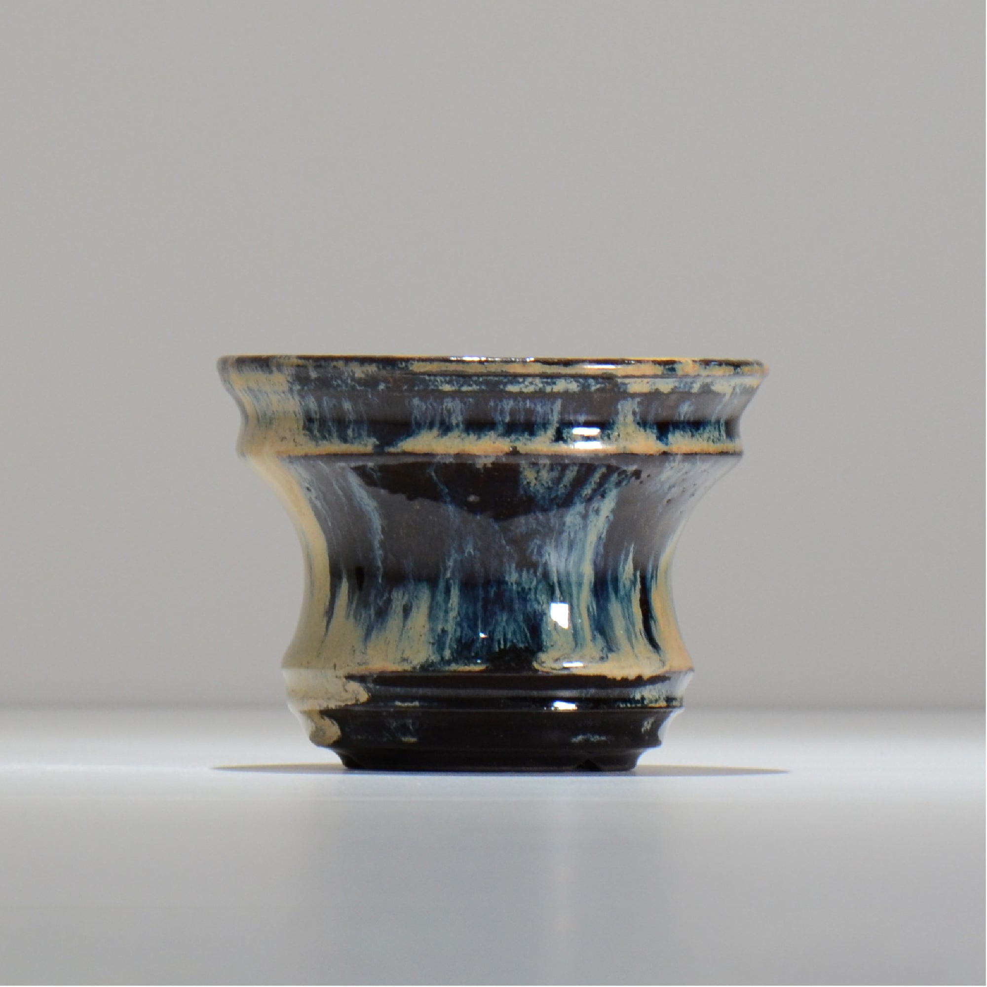 ヒノモトナツミ / 縁-ふち- /cone3_fu28_s/ 約φ11.2cm / 植木鉢