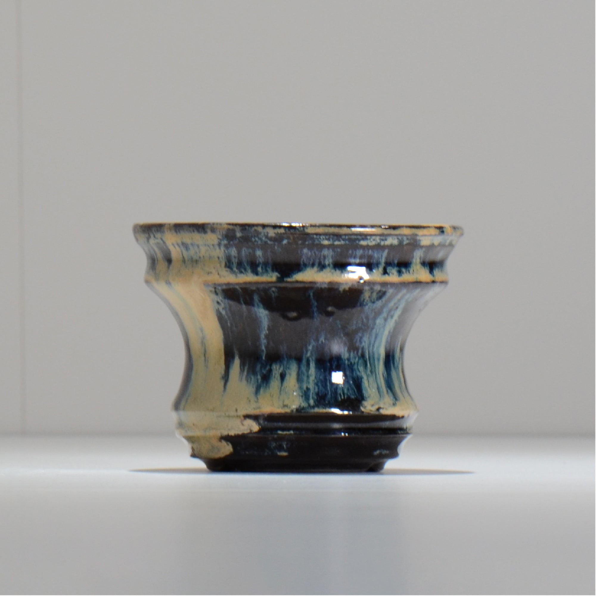 ヒノモトナツミ / 縁-ふち- /cone3_fu28_s/ 約φ11.2cm / 植木鉢