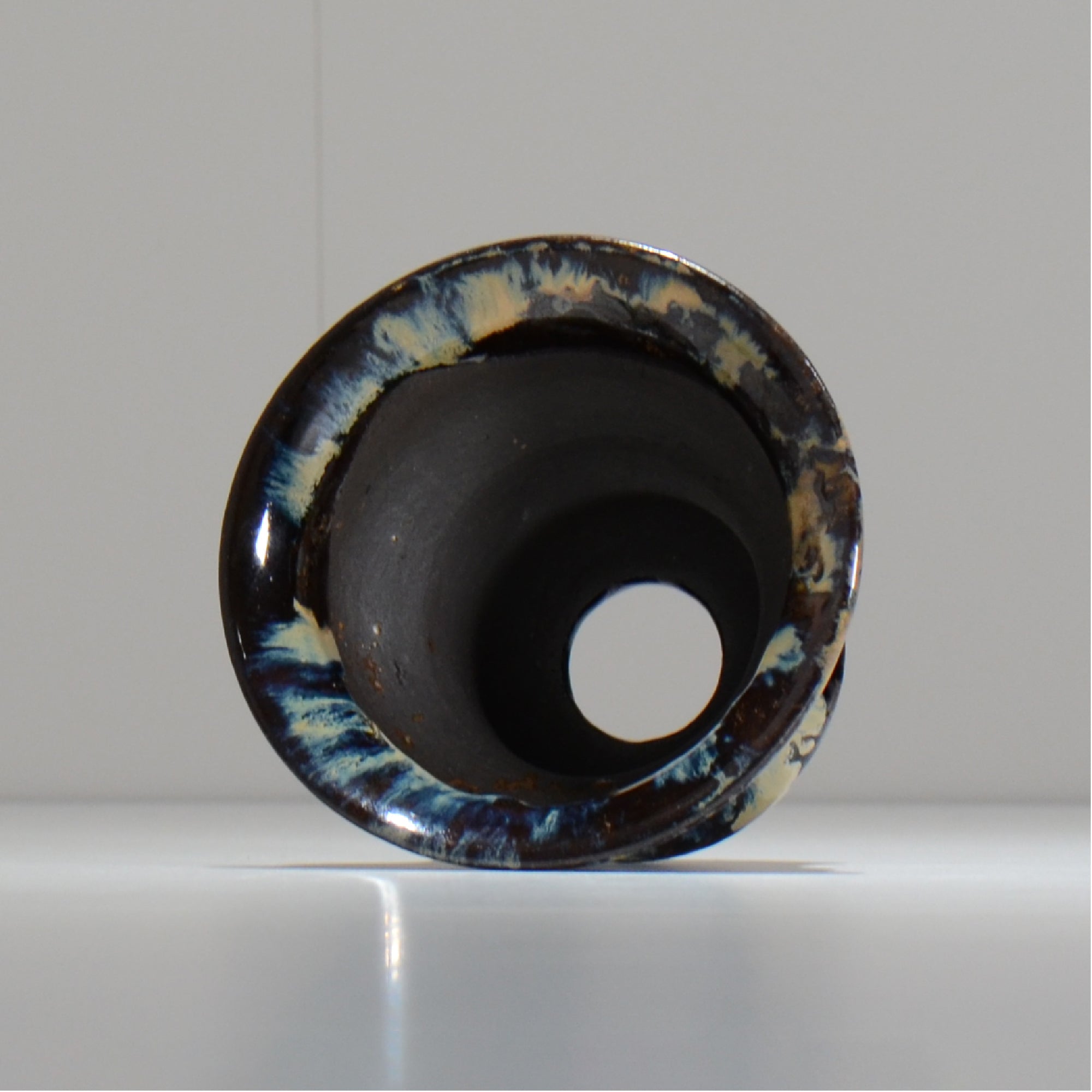 ヒノモトナツミ / 縁-ふち- /cone3_fu29_s/ 約φ11.5cm / 植木鉢