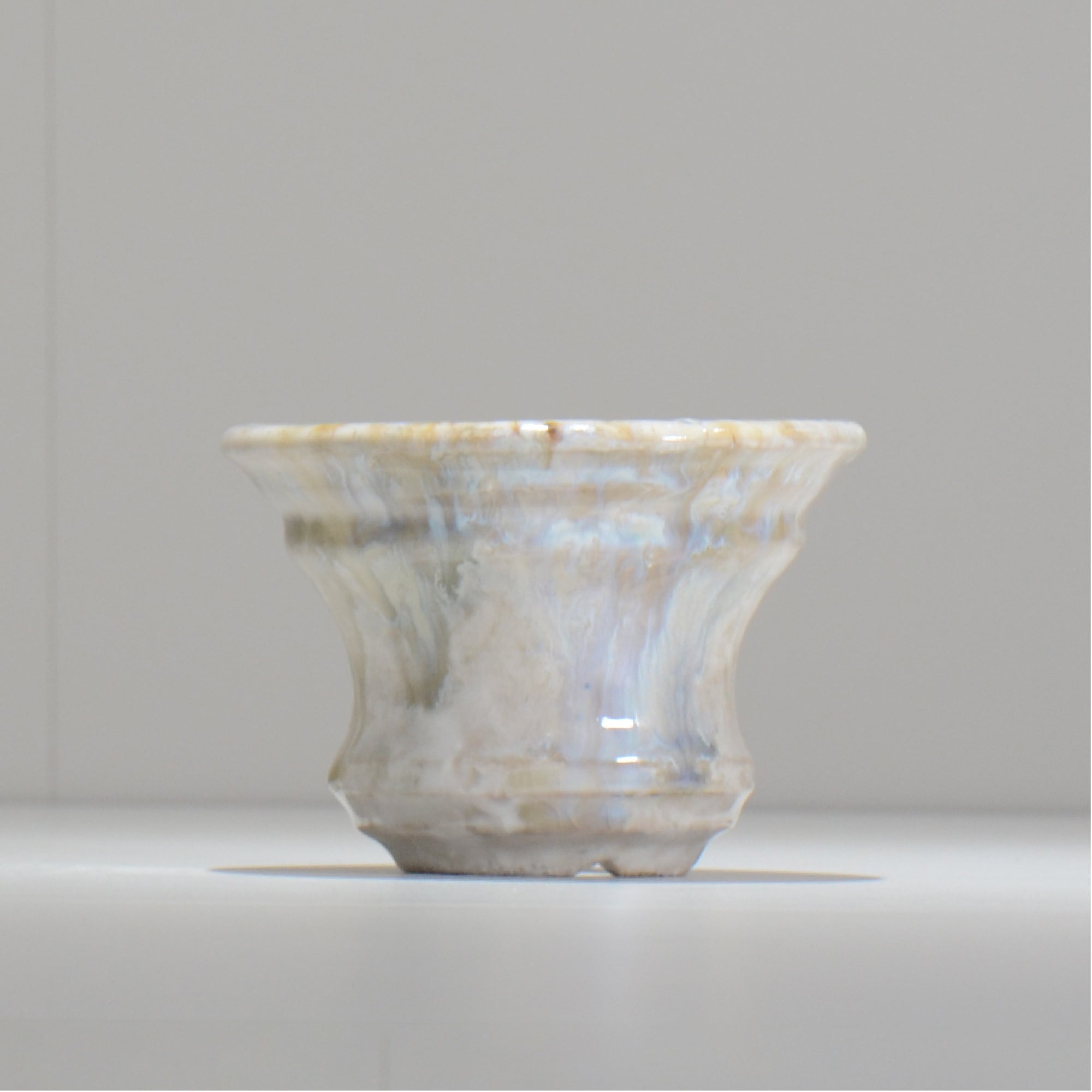 ヒノモトナツミ / 縁-ふち- /cone3_fu34_m/ 約φ12.2cm / 植木鉢