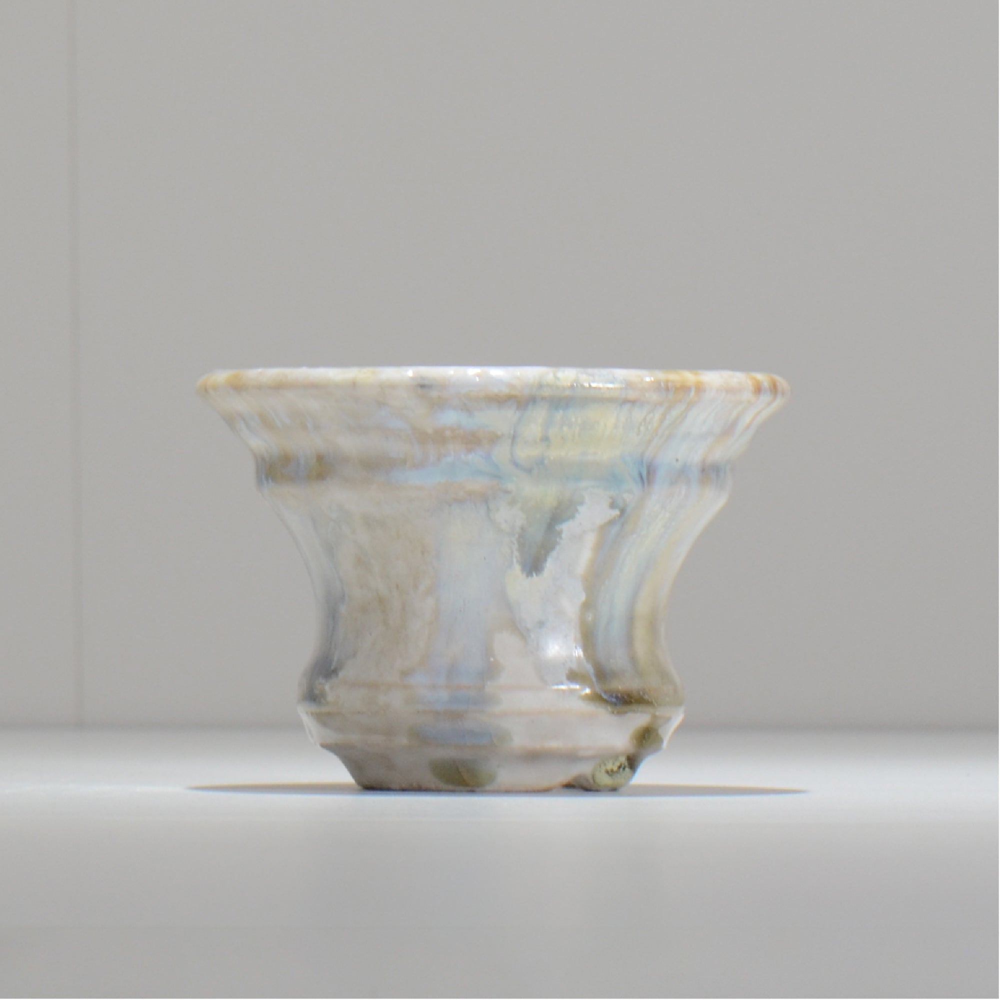 ヒノモトナツミ / 縁-ふち- /cone3_fu34_m/ 約φ12.2cm / 植木鉢