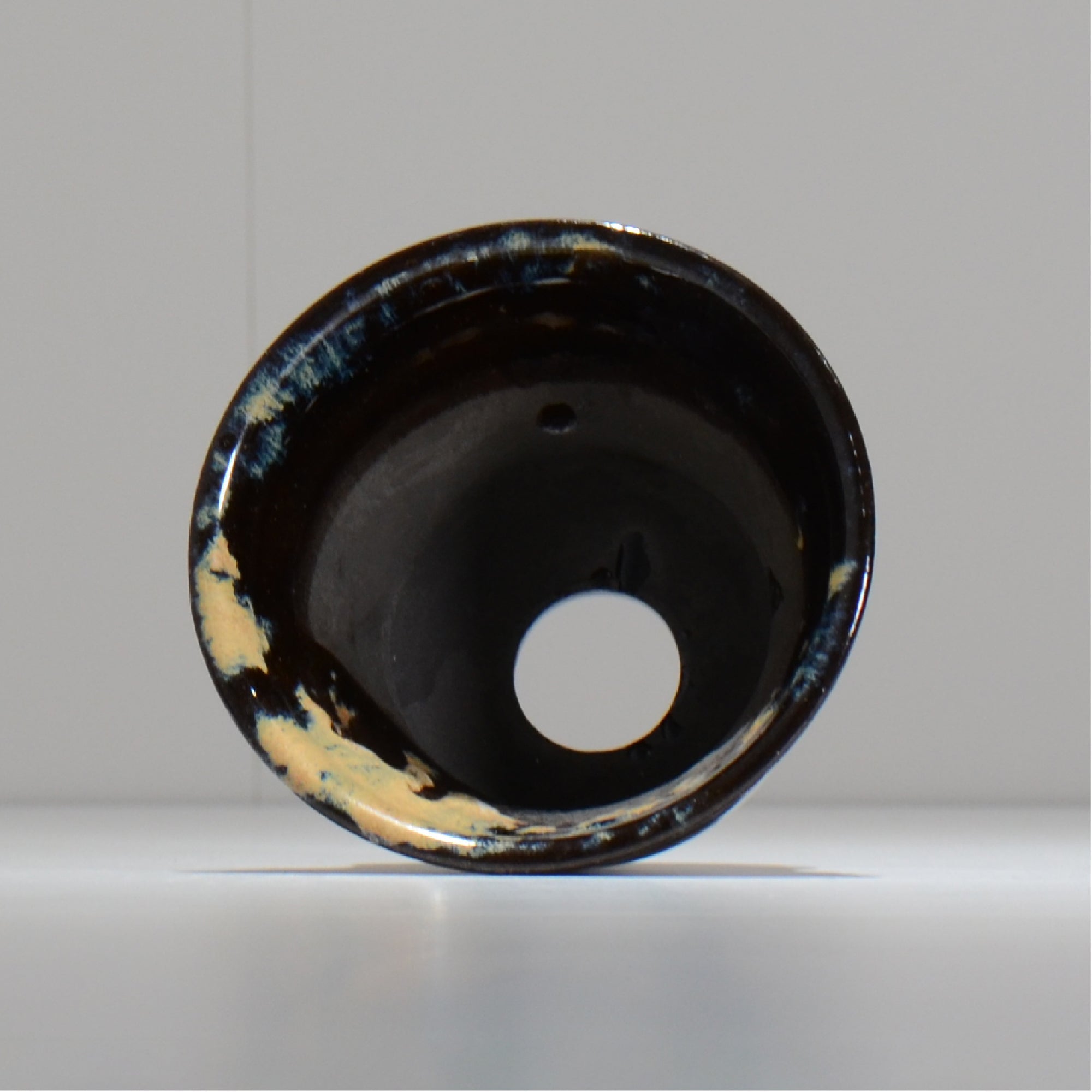 ヒノモトナツミ / 縁-ふち- /cone3_fu37_s/ 約φ11.8cm / 植木鉢