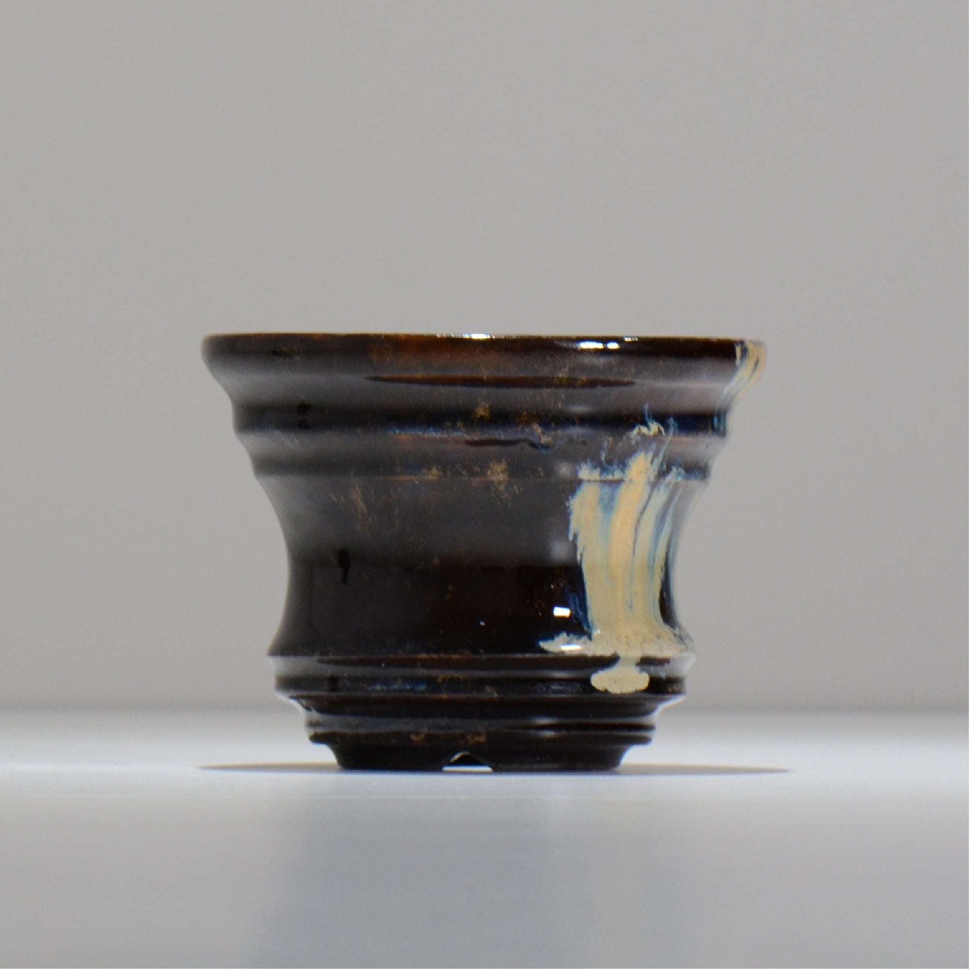 ヒノモトナツミ / 縁-ふち- /cone3_fu38_s/ 約φ12cm / 植木鉢