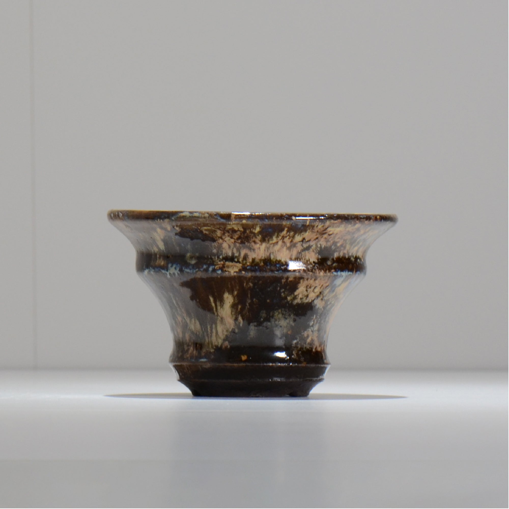 ヒノモトナツミ / 縁-ふち- /cone3_fu42_m/ 約φ12.6cm / 植木鉢