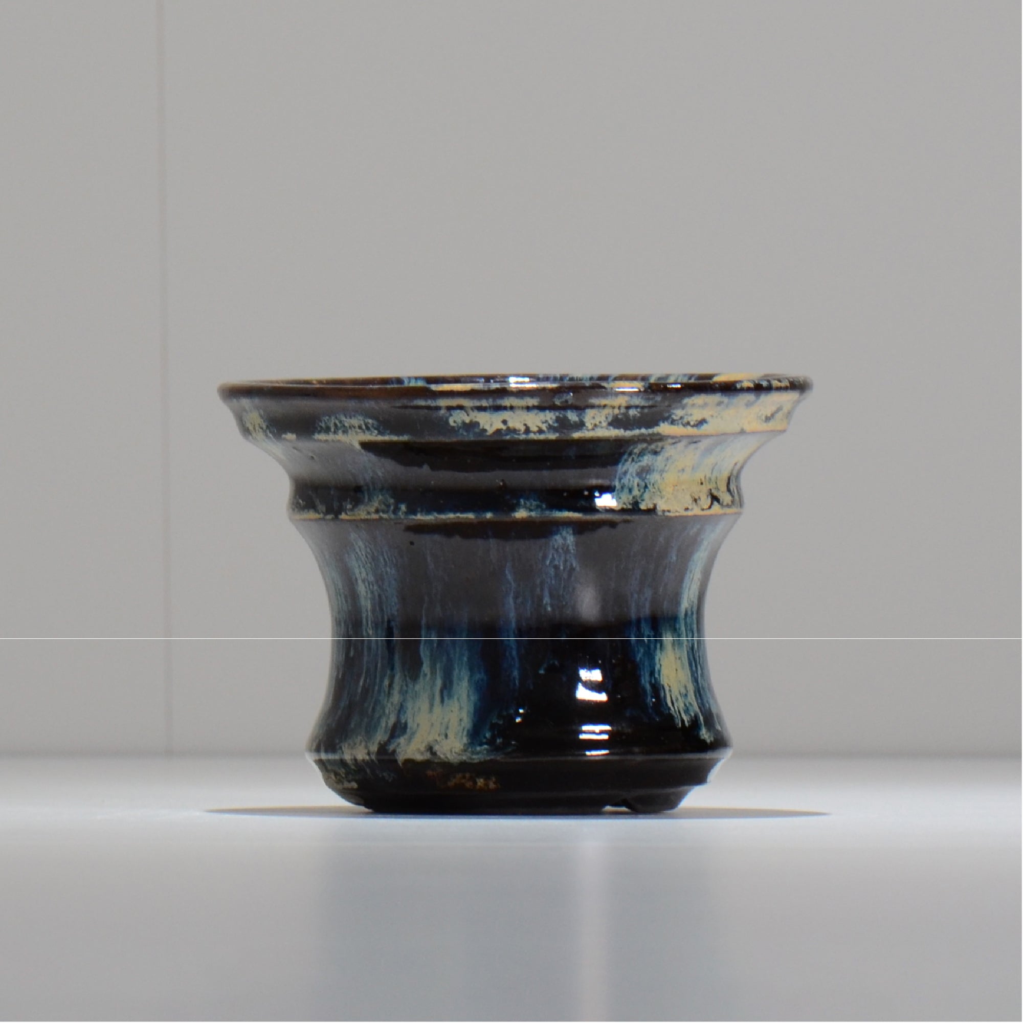 ヒノモトナツミ / 縁-ふち- /cone3_fu43_m/ 約φ12.5cm / 植木鉢