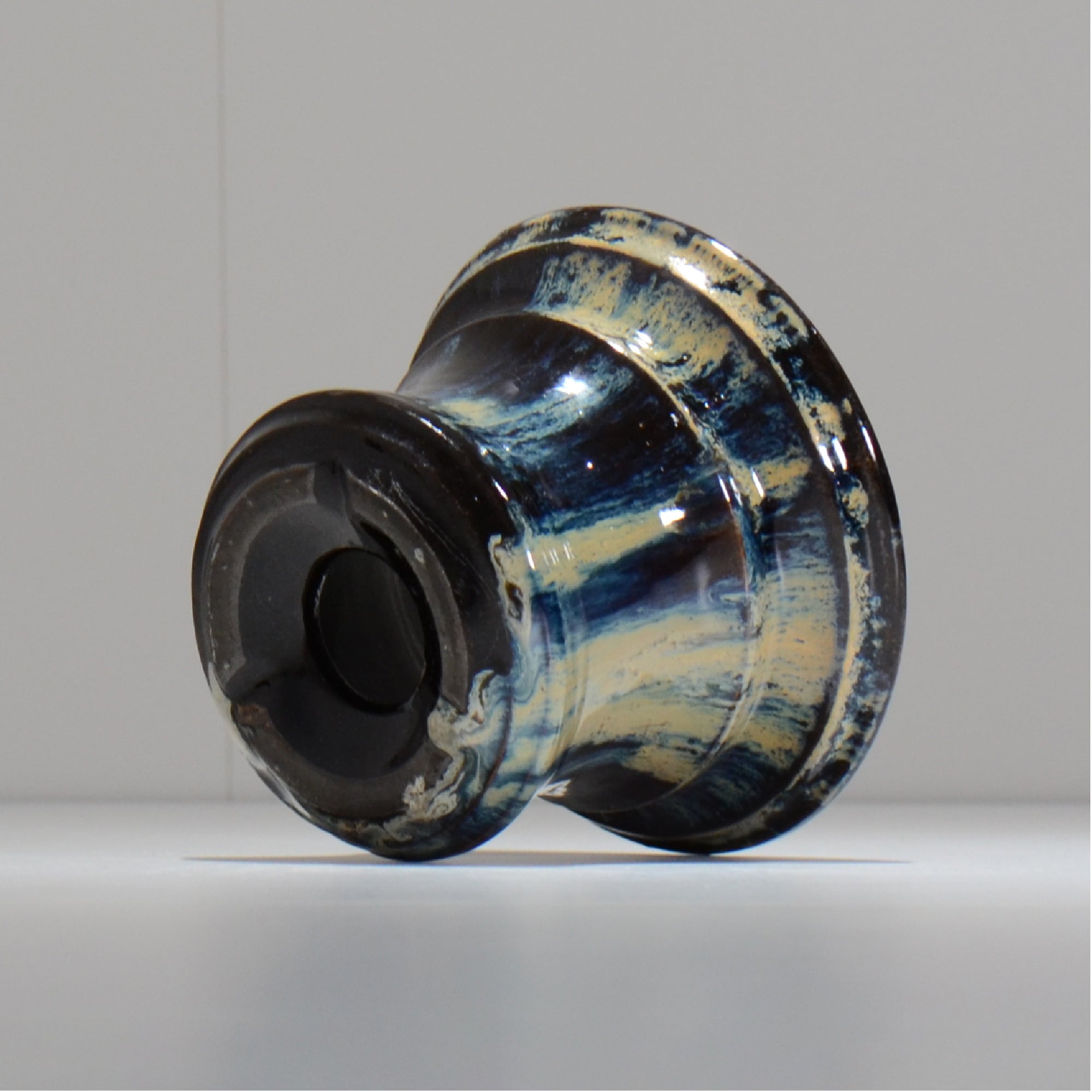 ヒノモトナツミ / 縁-ふち- /cone3_fu43_m/ 約φ12.5cm / 植木鉢