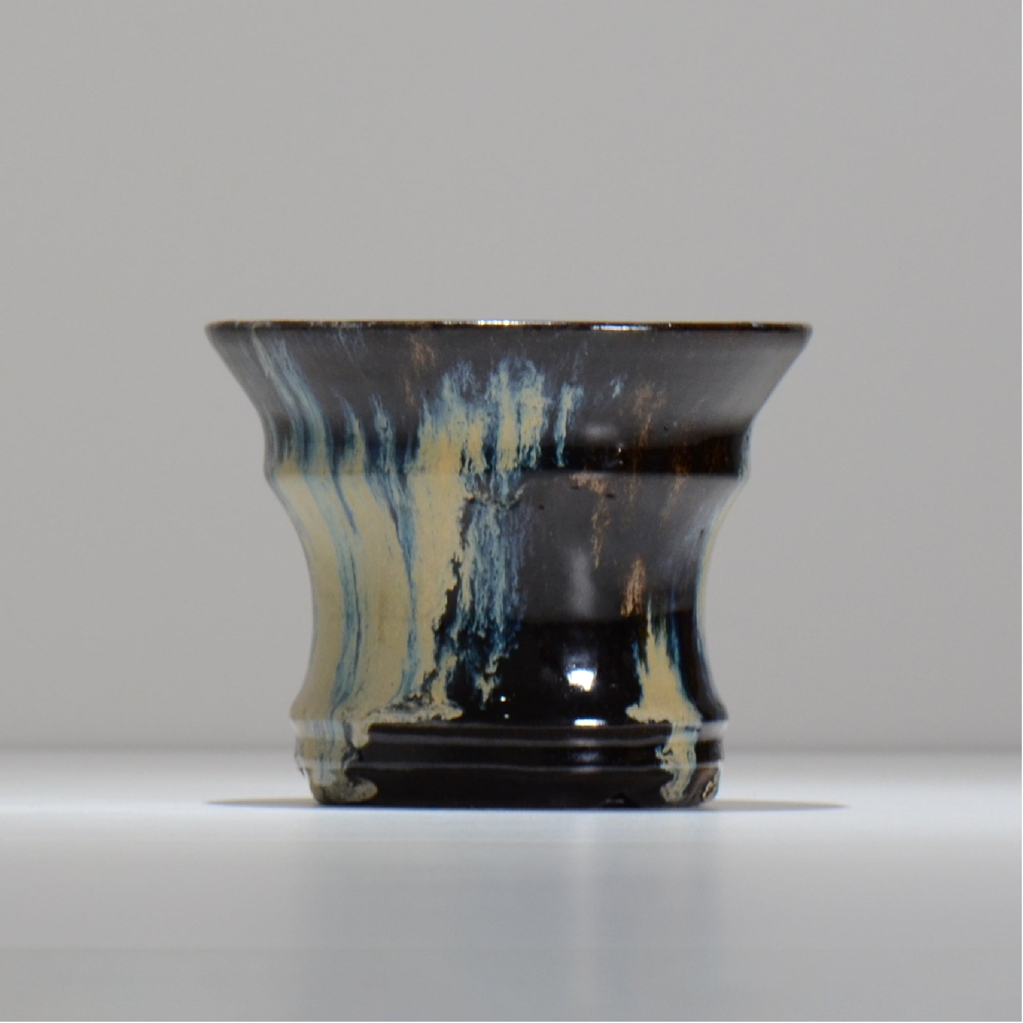ヒノモトナツミ / 縁-ふち- /cone3_fu44_m/ 約φ13cm / 植木鉢