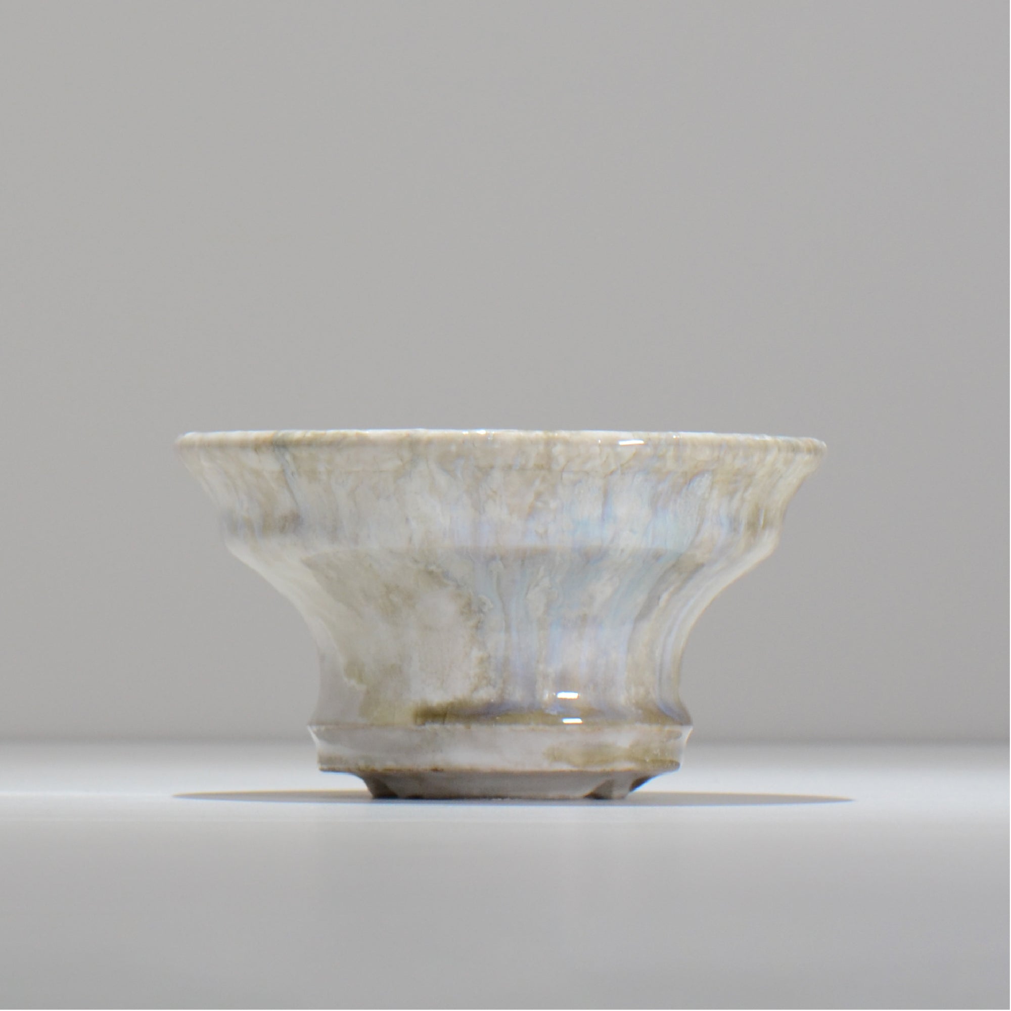 ヒノモトナツミ / 縁-ふち- /cone3_fu48_l/ 約φ15.1cm / 植木鉢