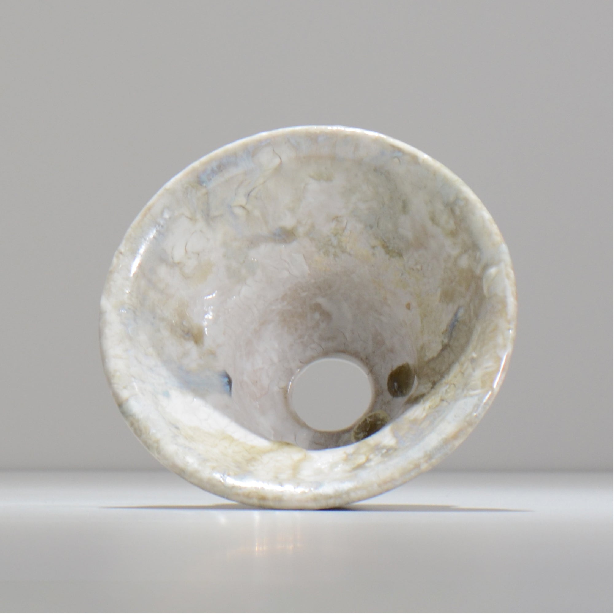ヒノモトナツミ / 縁-ふち- /cone3_fu48_l/ 約φ15.1cm / 植木鉢