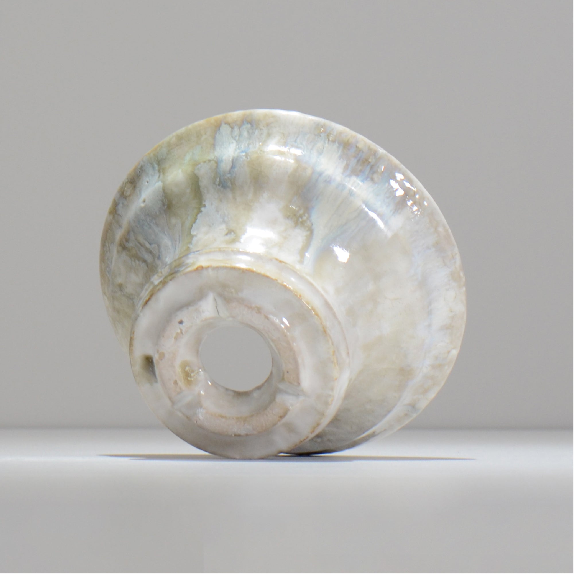 ヒノモトナツミ / 縁-ふち- /cone3_fu48_l/ 約φ15.1cm / 植木鉢