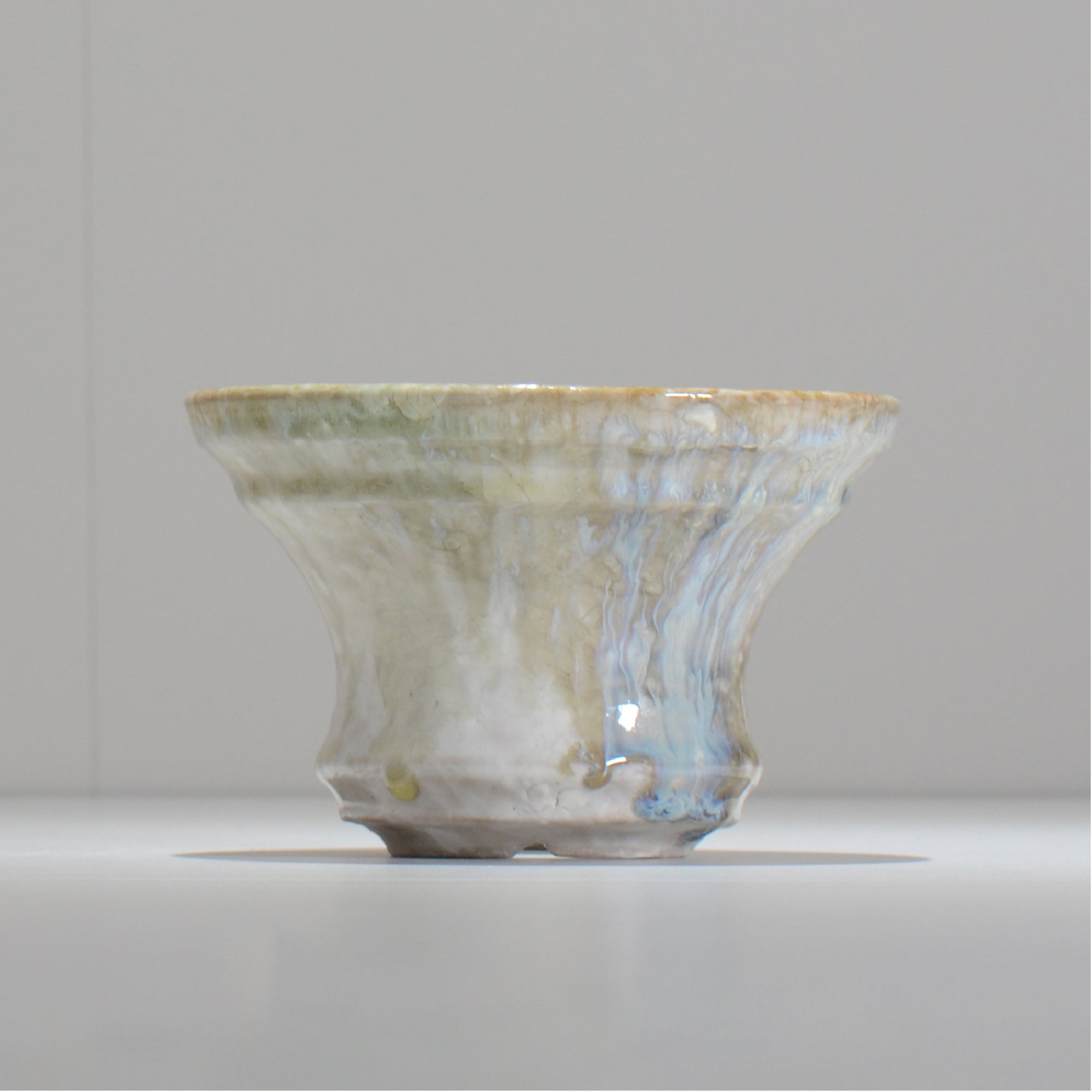 ヒノモトナツミ / 縁-ふち- /cone3_fu50_l/ 約φ15.6cm / 植木鉢