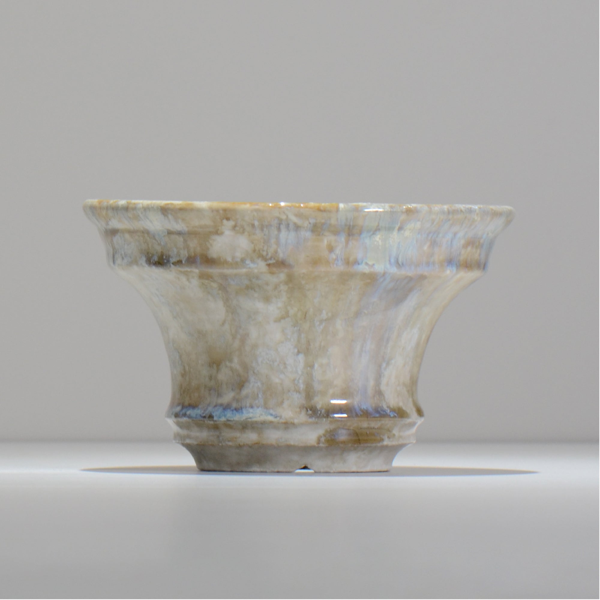 ヒノモトナツミ / 縁-ふち- /cone3_fu52_l/ 約φ17.9cm / 植木鉢