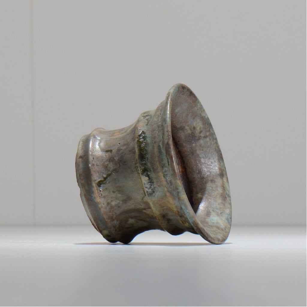ヒノモトナツミ / 鈍-にび- /cone3_ni01_s/ 約φ11.7cm / 植木鉢