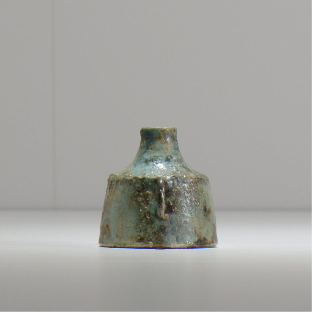 ヒノモトナツミ / 縁-ふち- /cone_ichi01_xs_/ 約φ6.3cm / 植木鉢